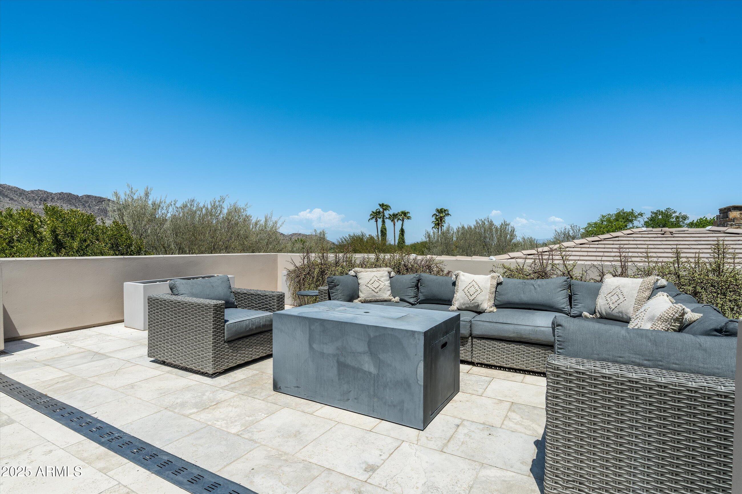 MONTANA DE BONITAS CASAS REPLAT - Residential