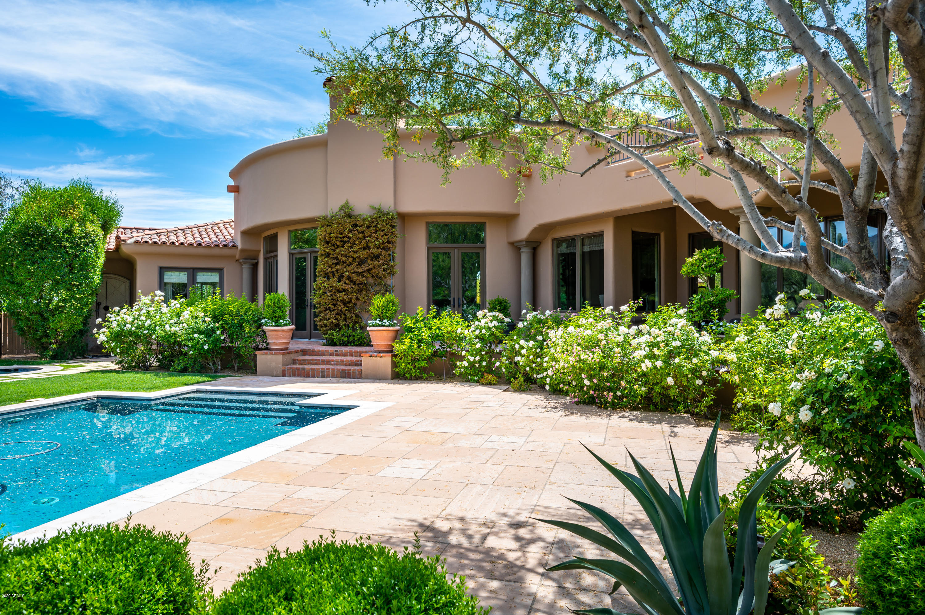 DC RANCH - Residential