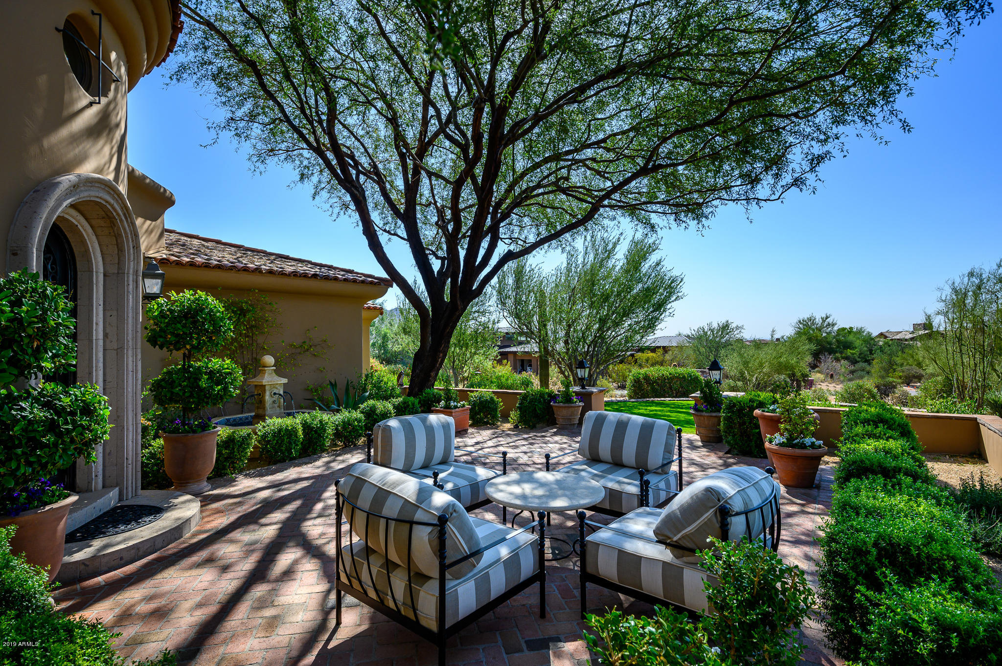 DC RANCH - Residential