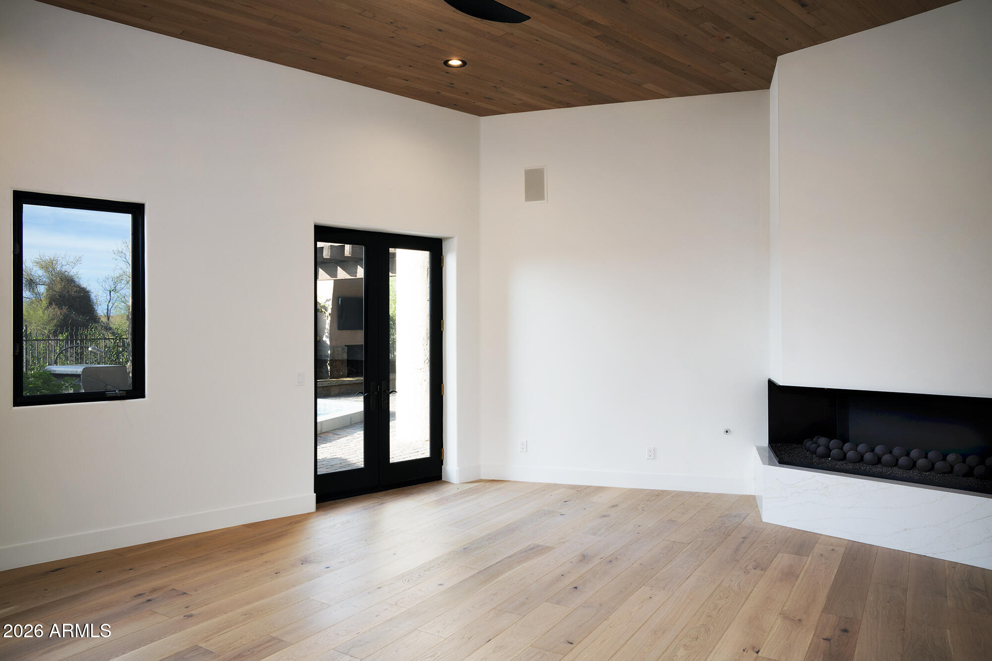 Estancia - Residential