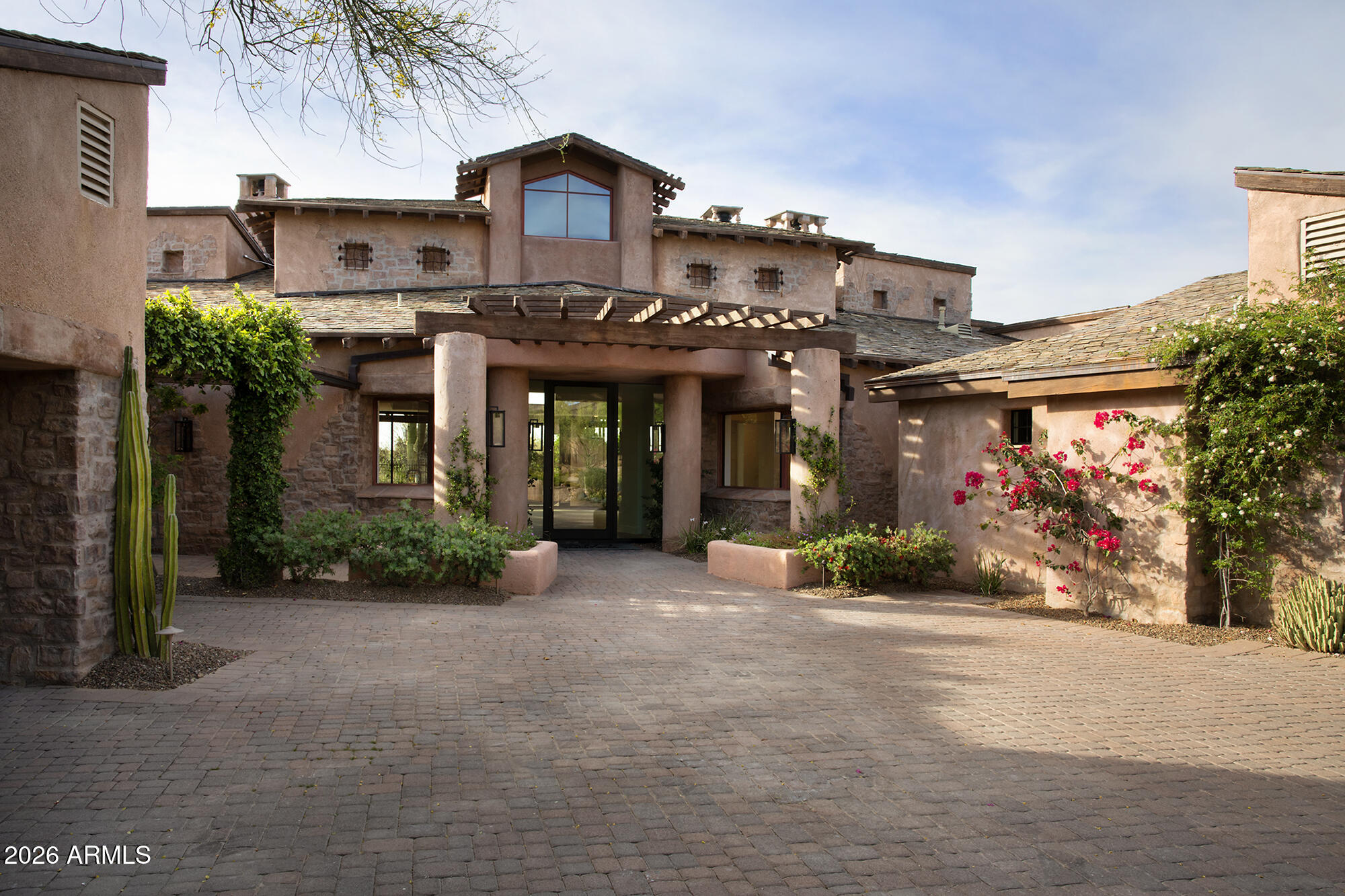 Estancia - Residential