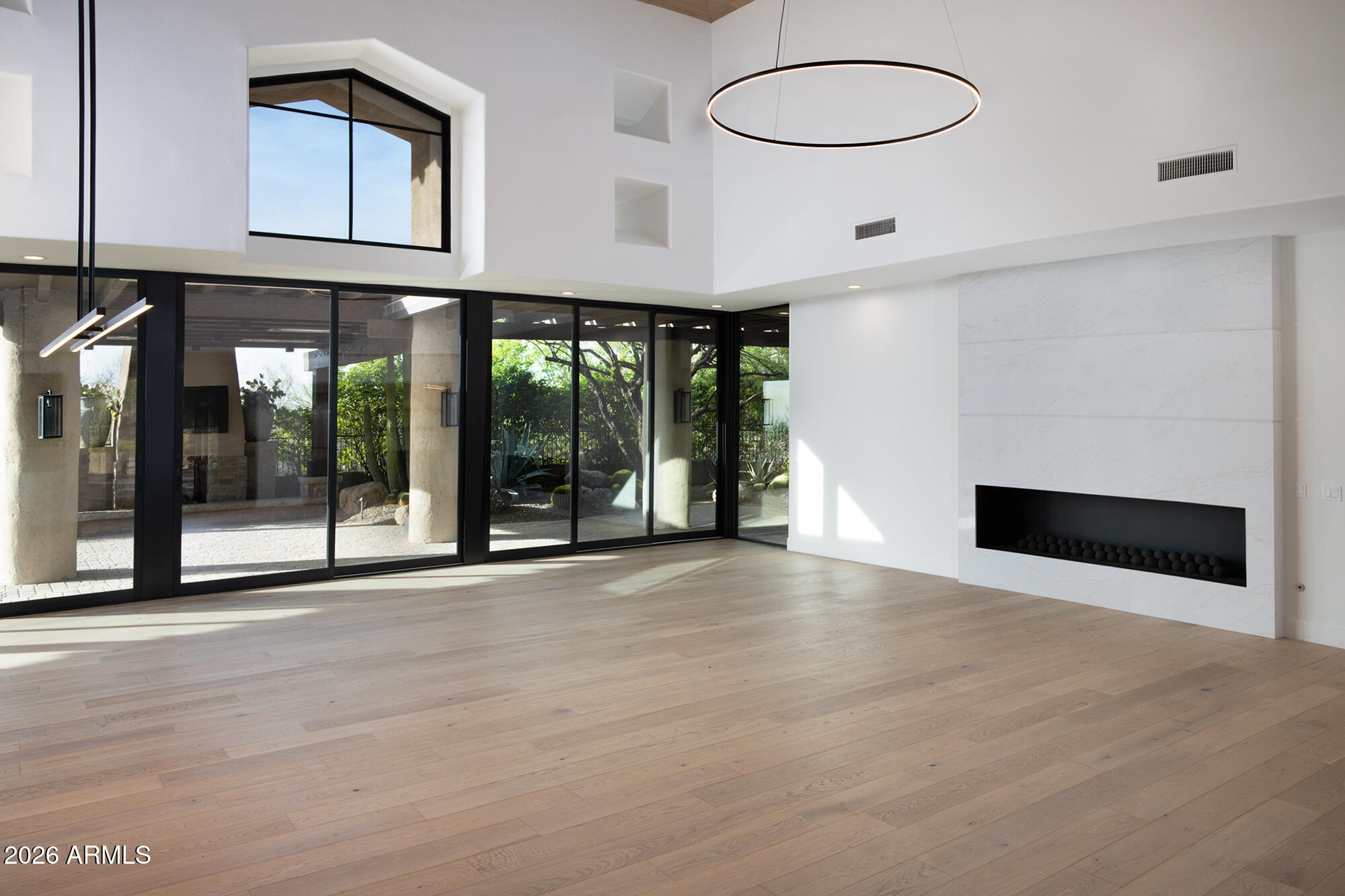 Estancia - Residential