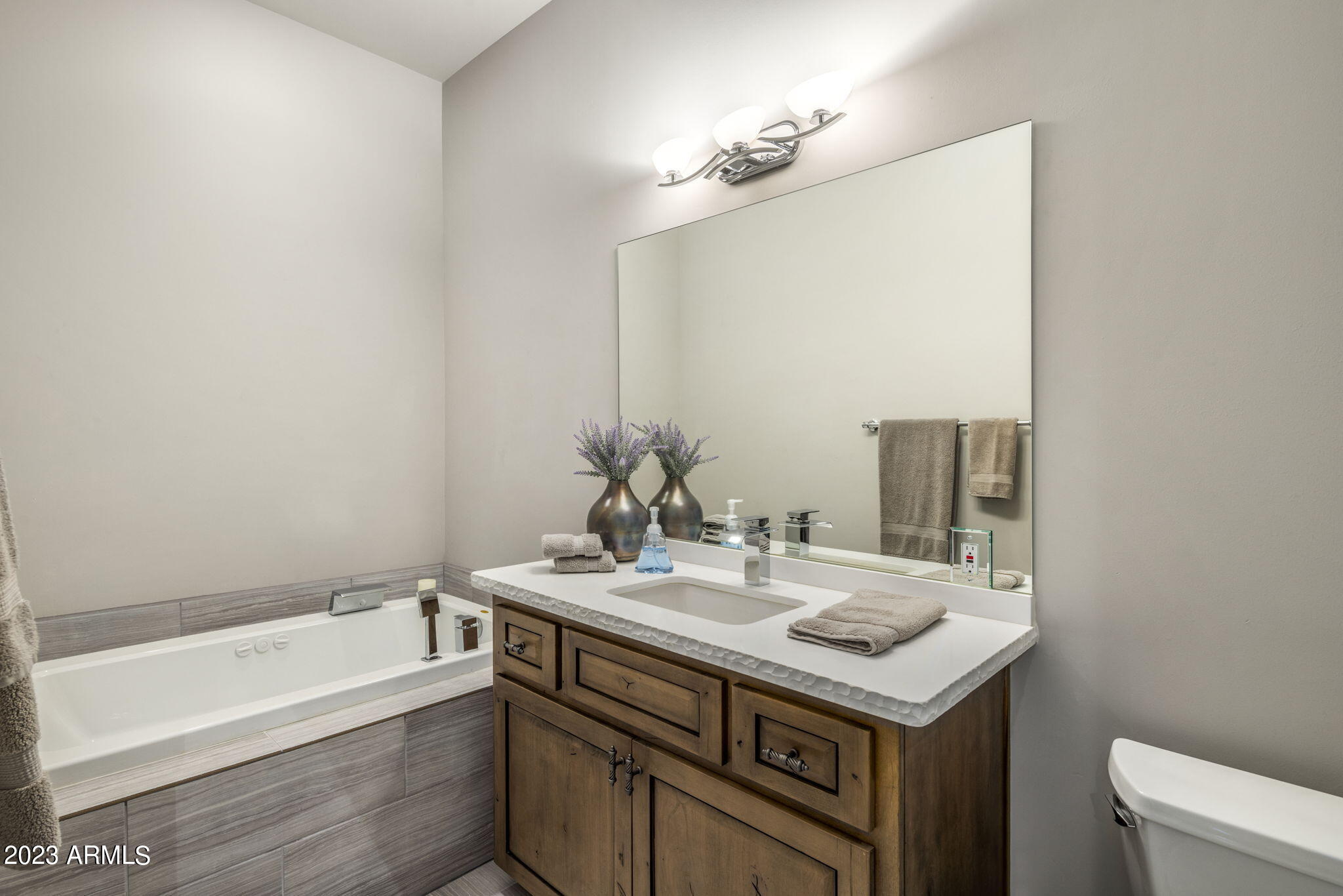 BOULDER CREST ESTATES UNIT 3 AT TROON NORTH - Residential