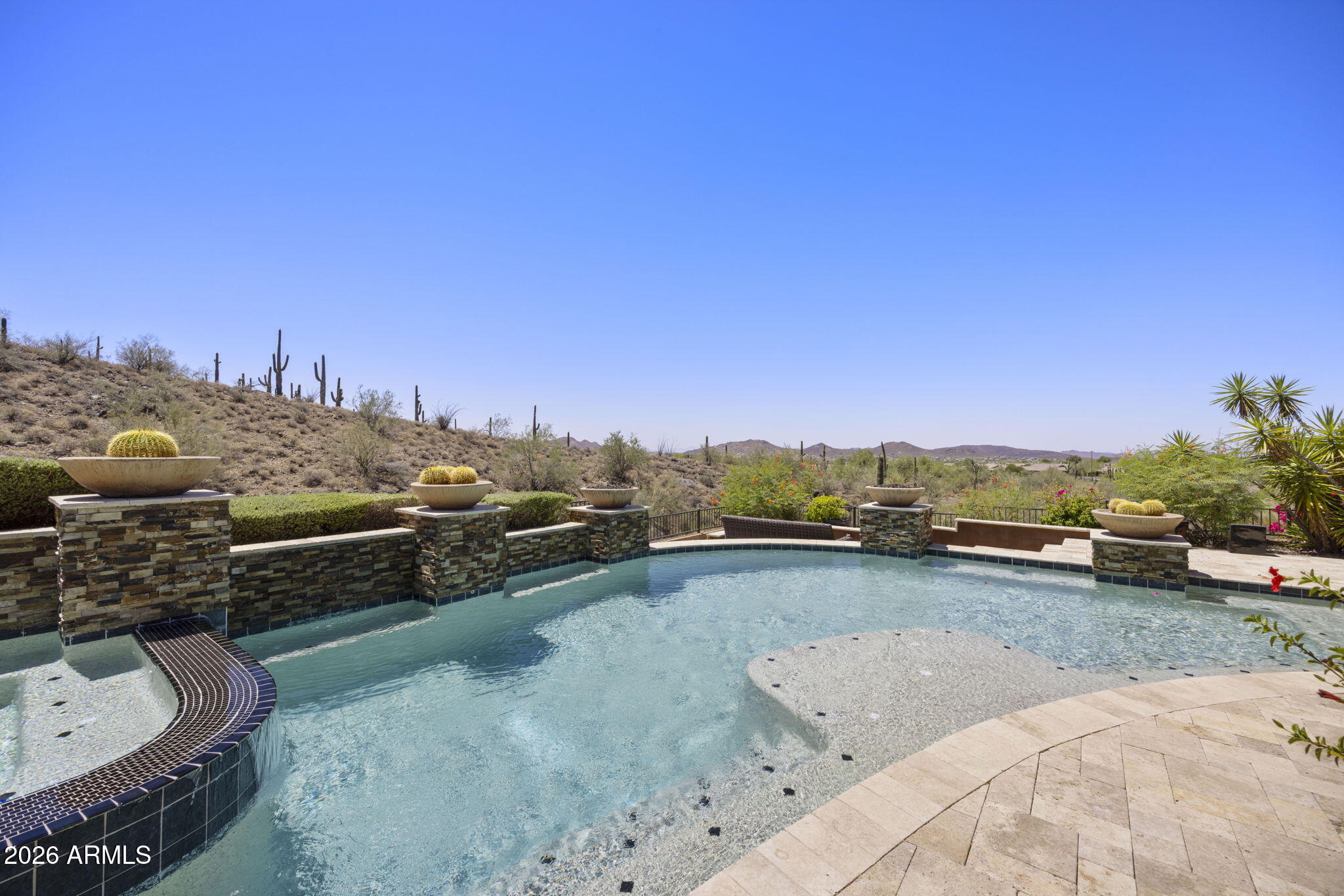 ANTHEM COUNTRY CLUB - Residential