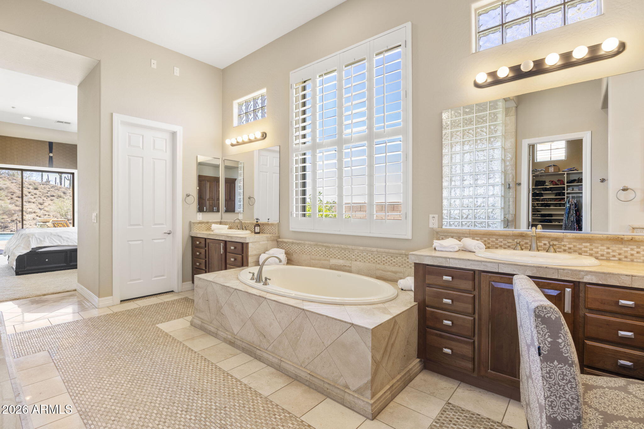 ANTHEM COUNTRY CLUB - Residential