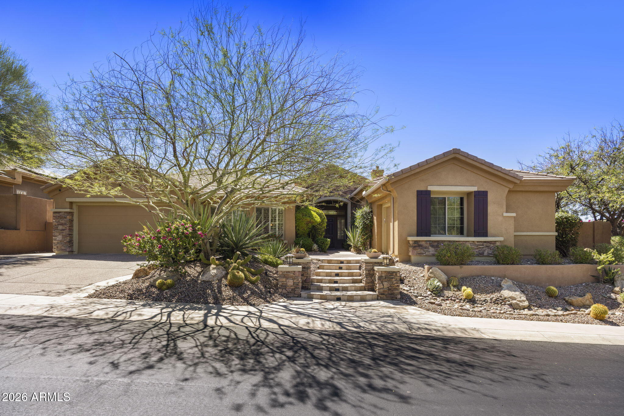 ANTHEM COUNTRY CLUB - Residential