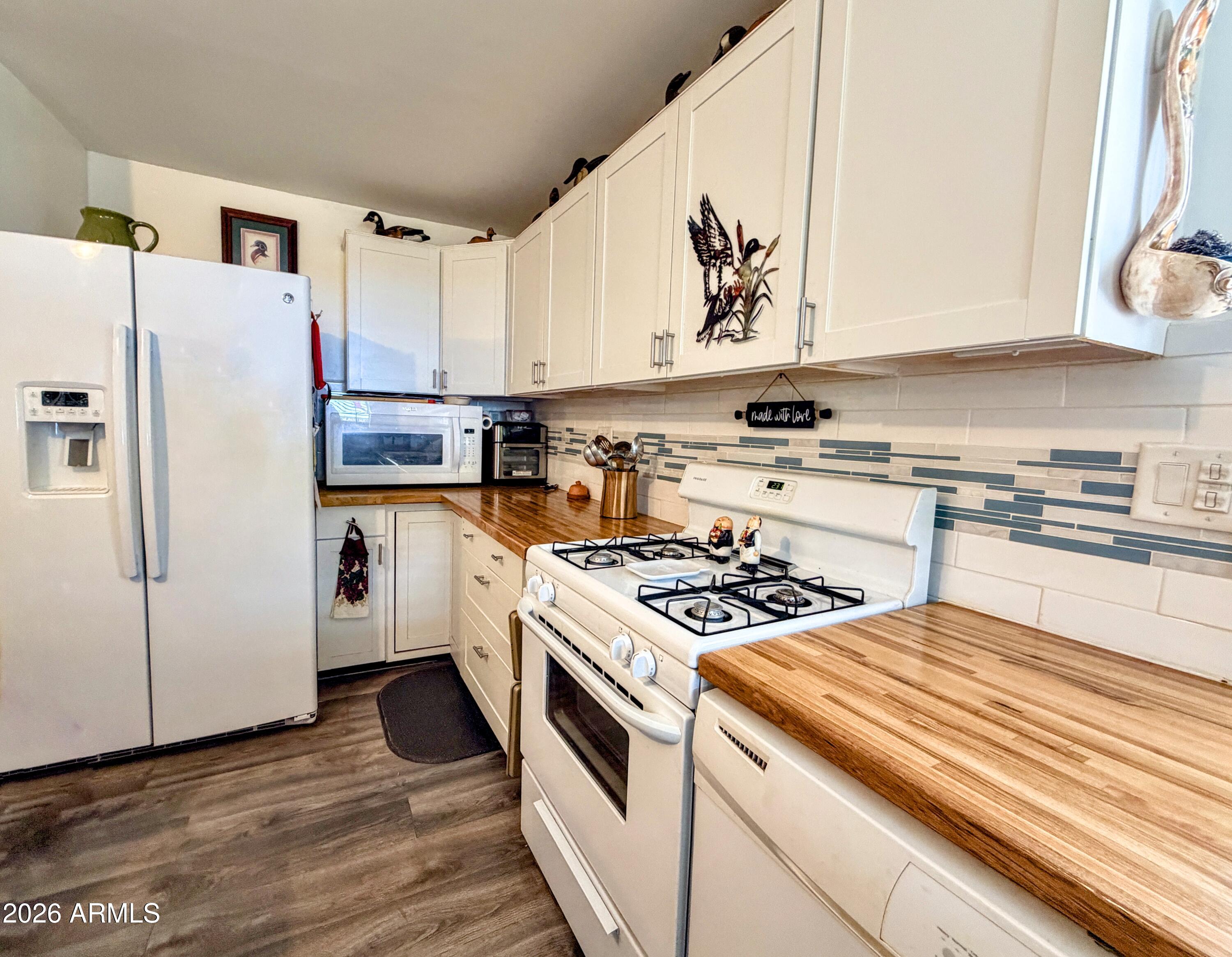 YARNELL HEIGHTS - Residential