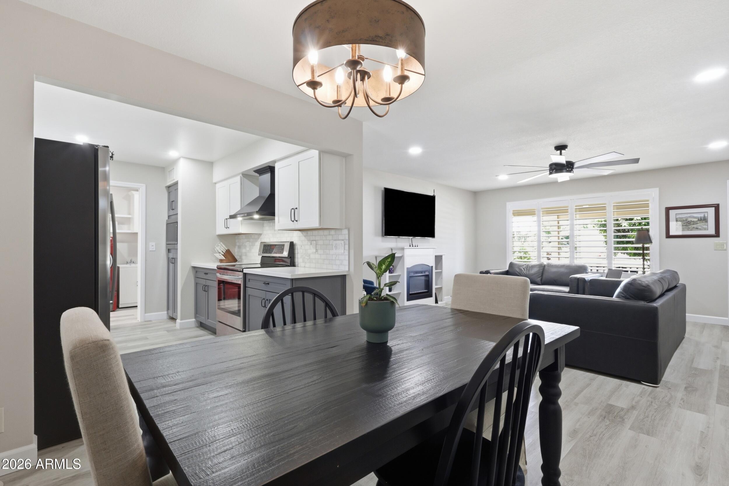 SUNLAND VILLAGE 5 - Residential