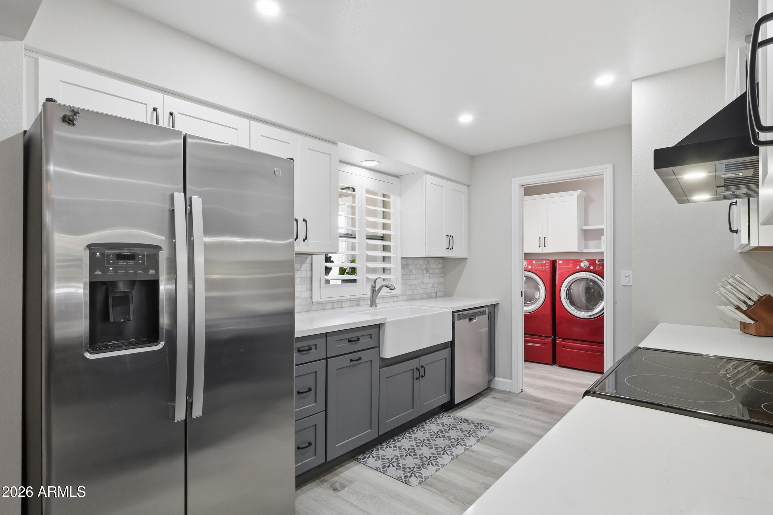 SUNLAND VILLAGE 5 - Residential