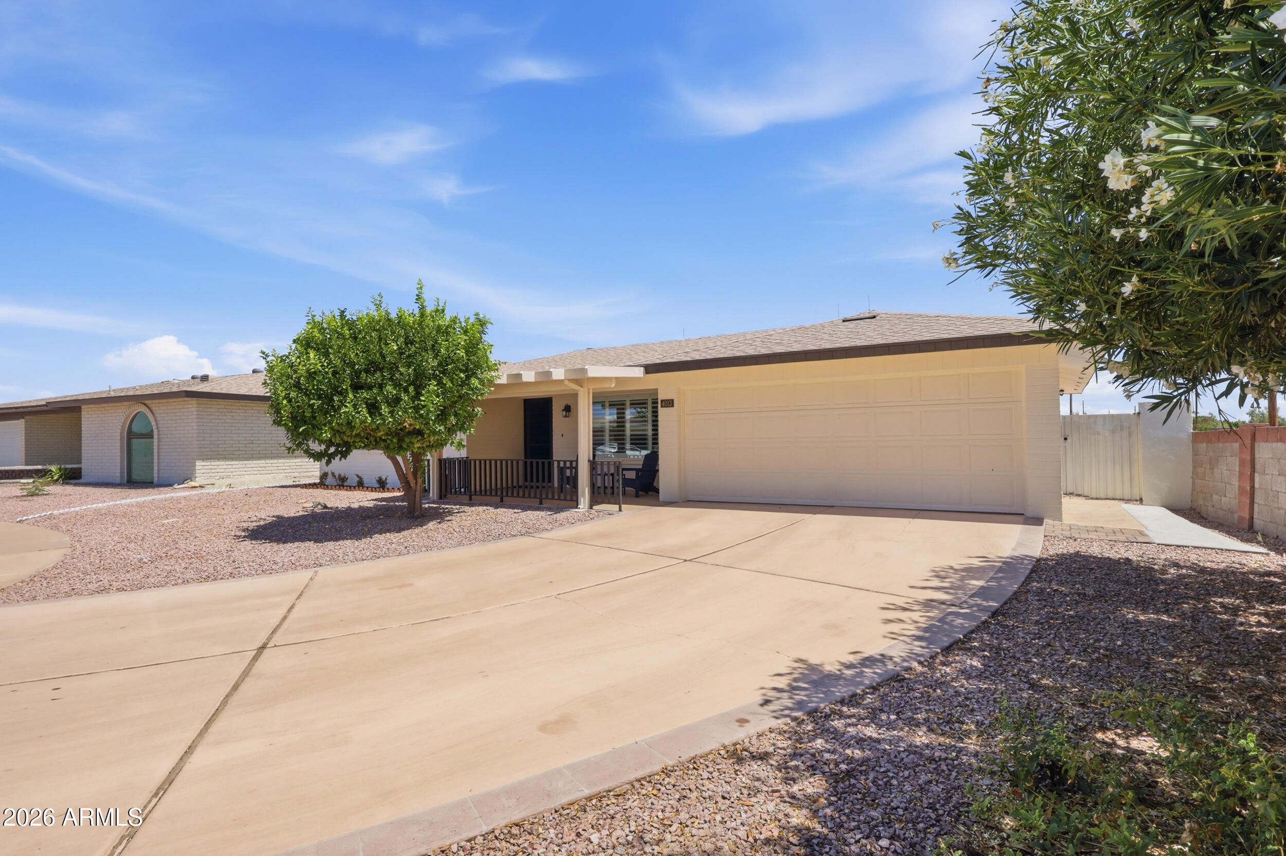 SUNLAND VILLAGE 5 - Residential