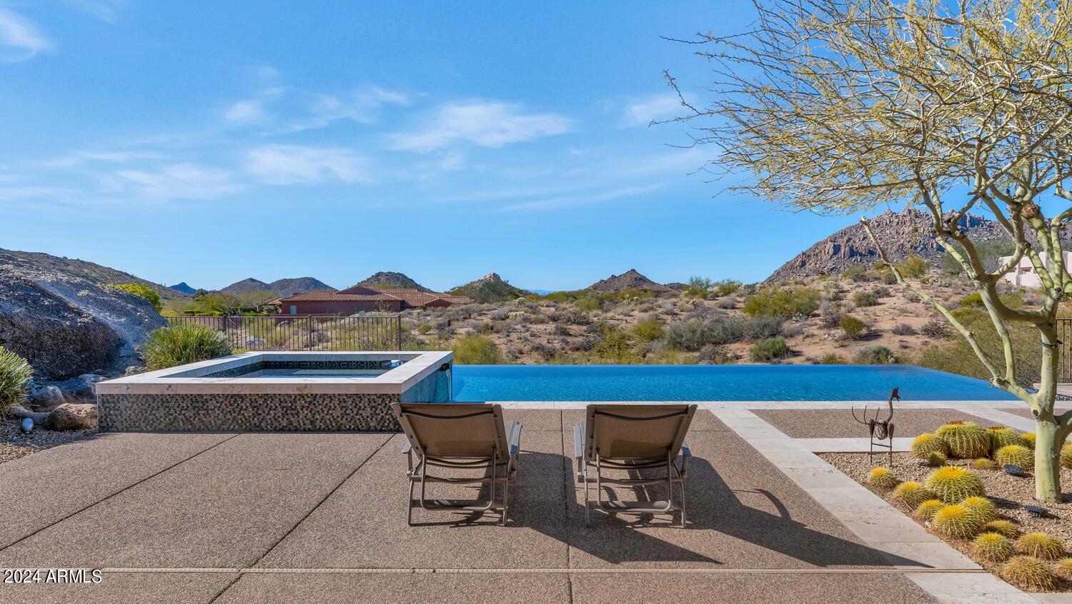 Sonoran Crest - Residential
