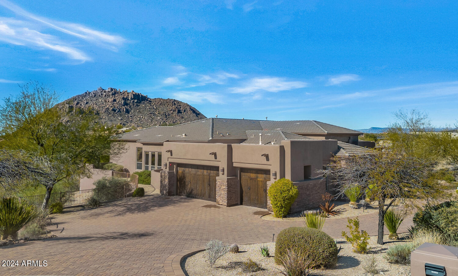 Sonoran Crest - Residential