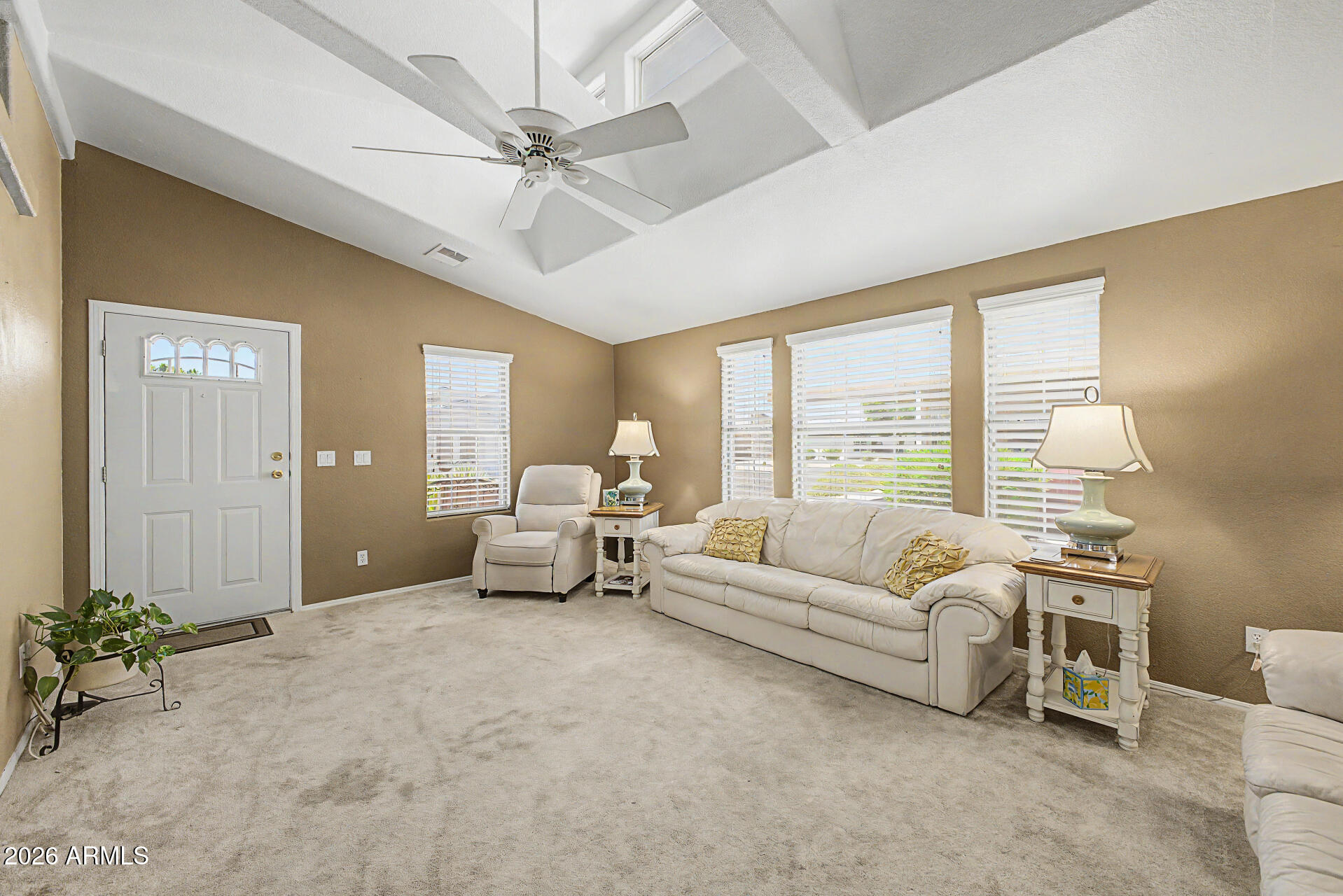 CRESCENT RUN - Residential