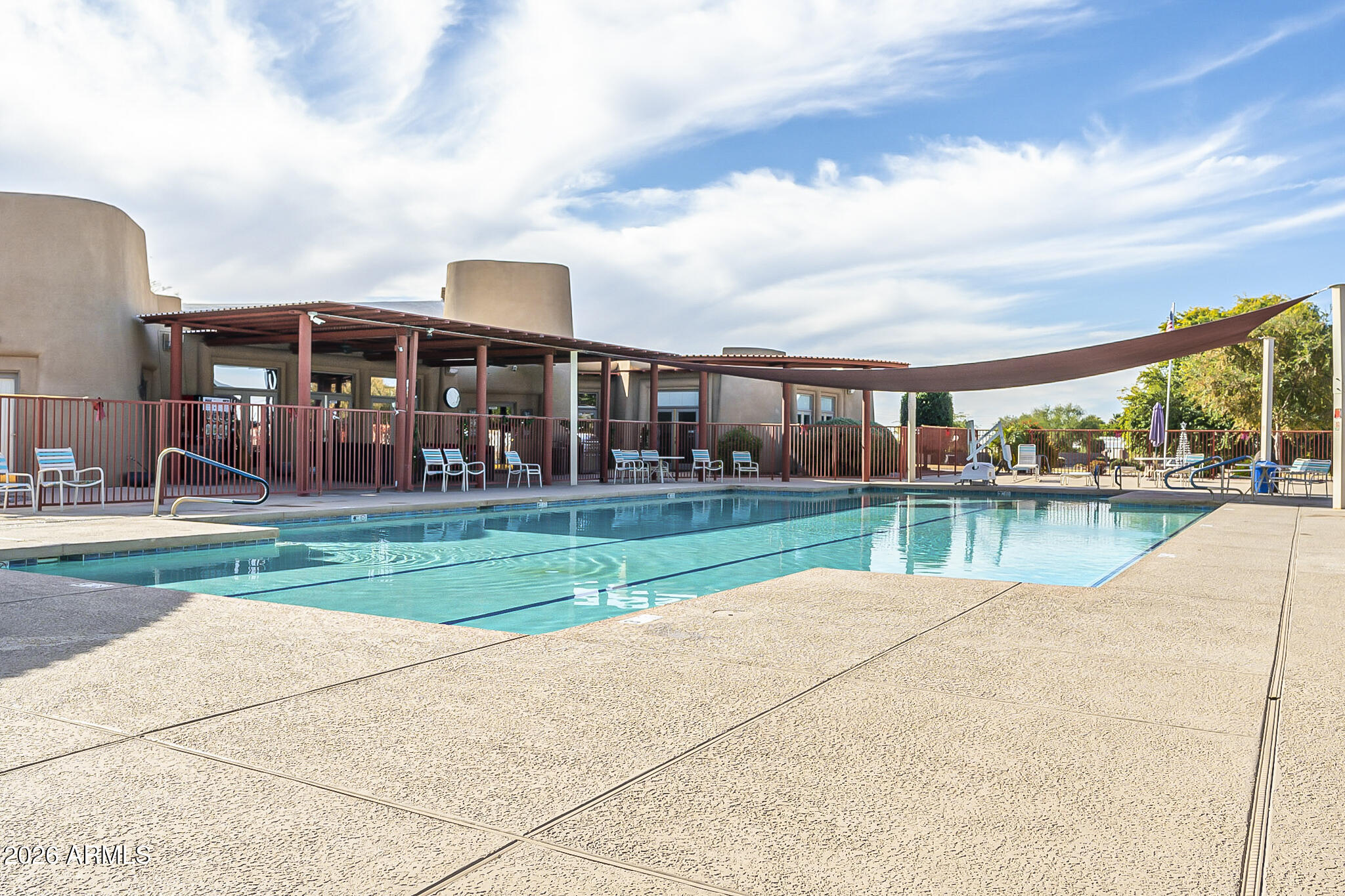 CRESCENT RUN - Residential