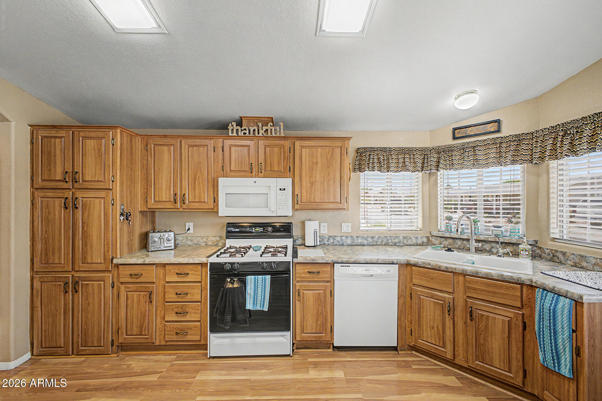 CRESCENT RUN - Residential