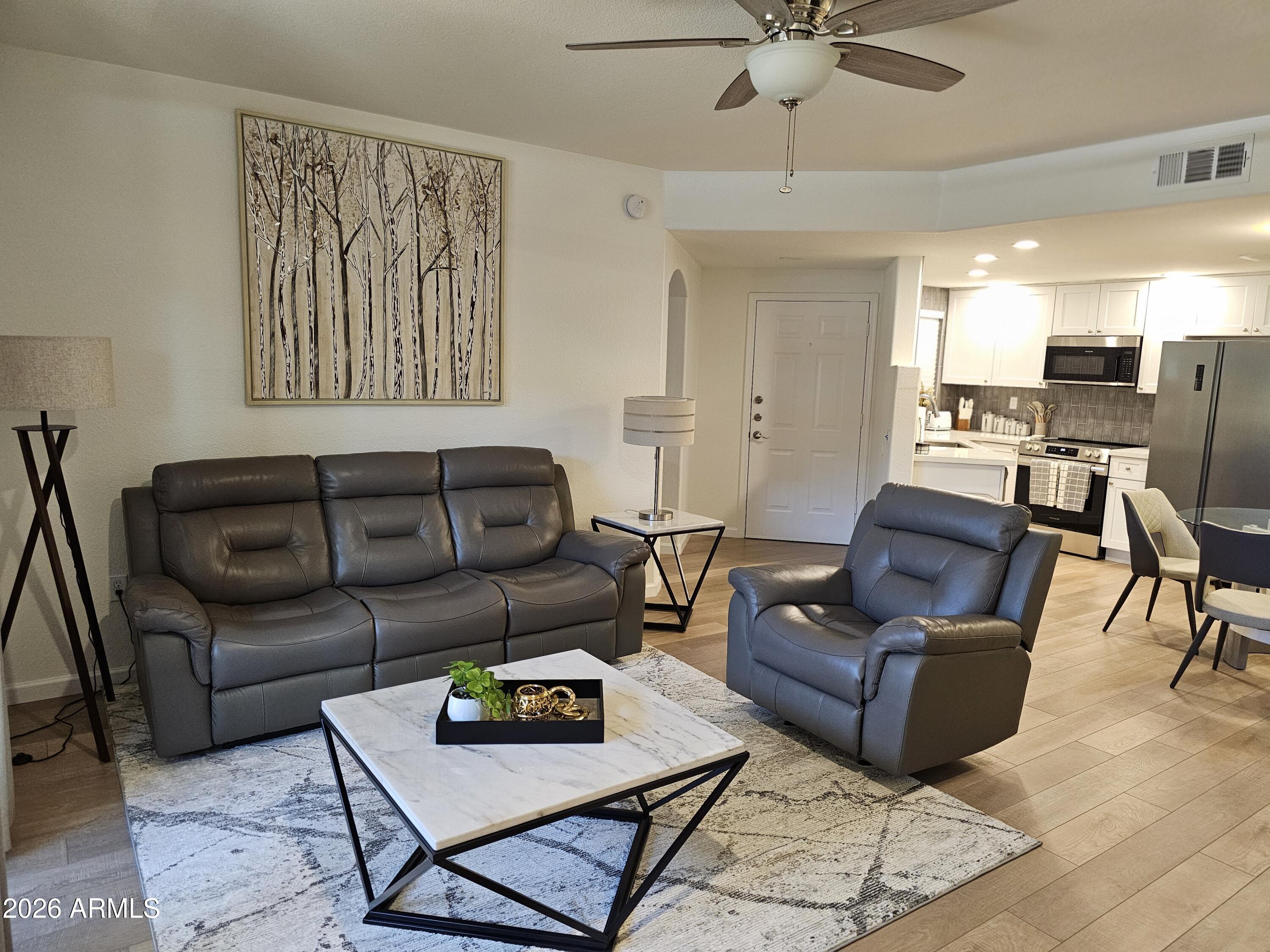 POINTE RESORT CONDO AT TAPATIO CLIFFS - Residential
