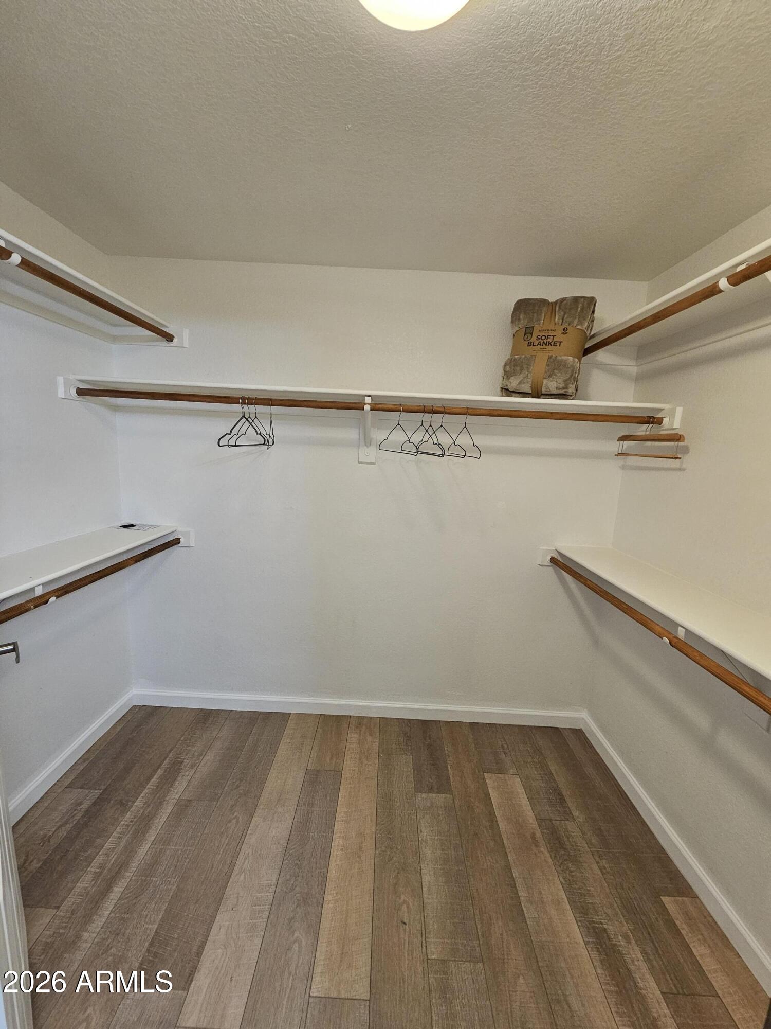 POINTE RESORT CONDO AT TAPATIO CLIFFS - Residential