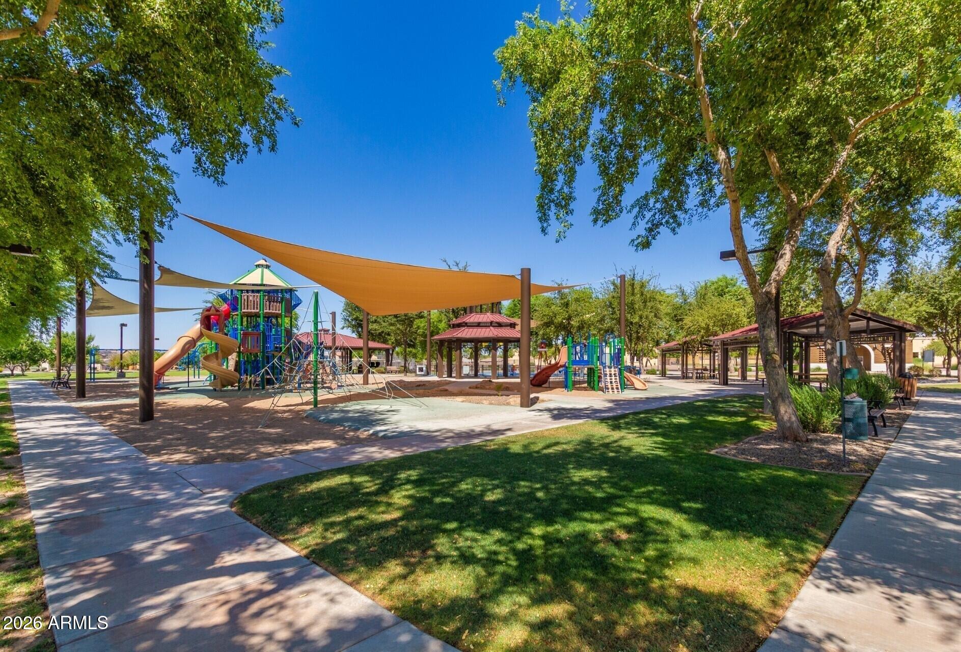 FESTIVAL FOOTHILLS UNIT 25 - Residential