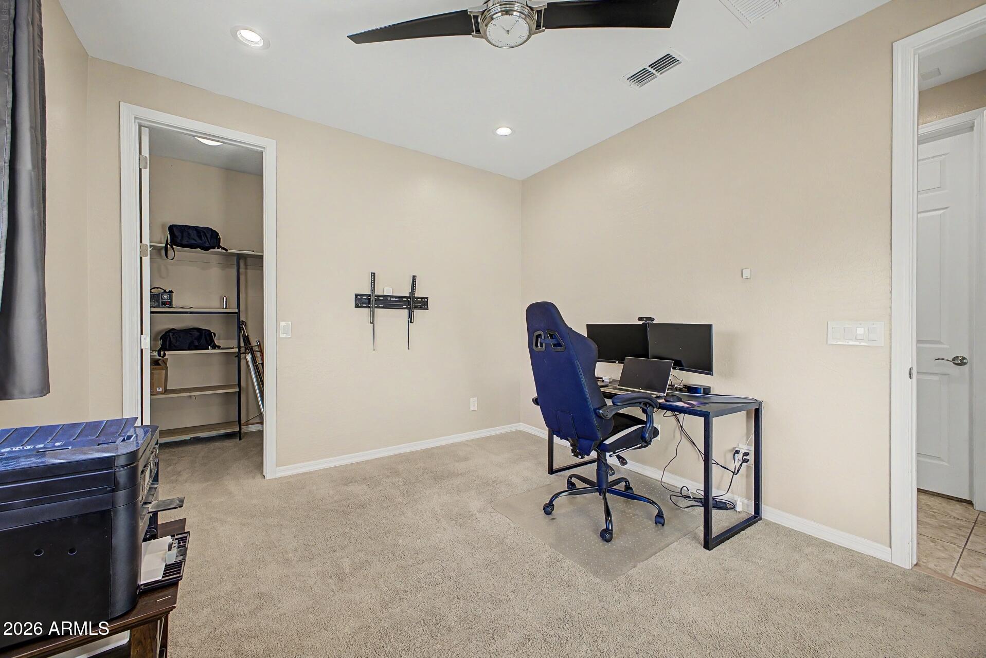 FESTIVAL FOOTHILLS UNIT 25 - Residential
