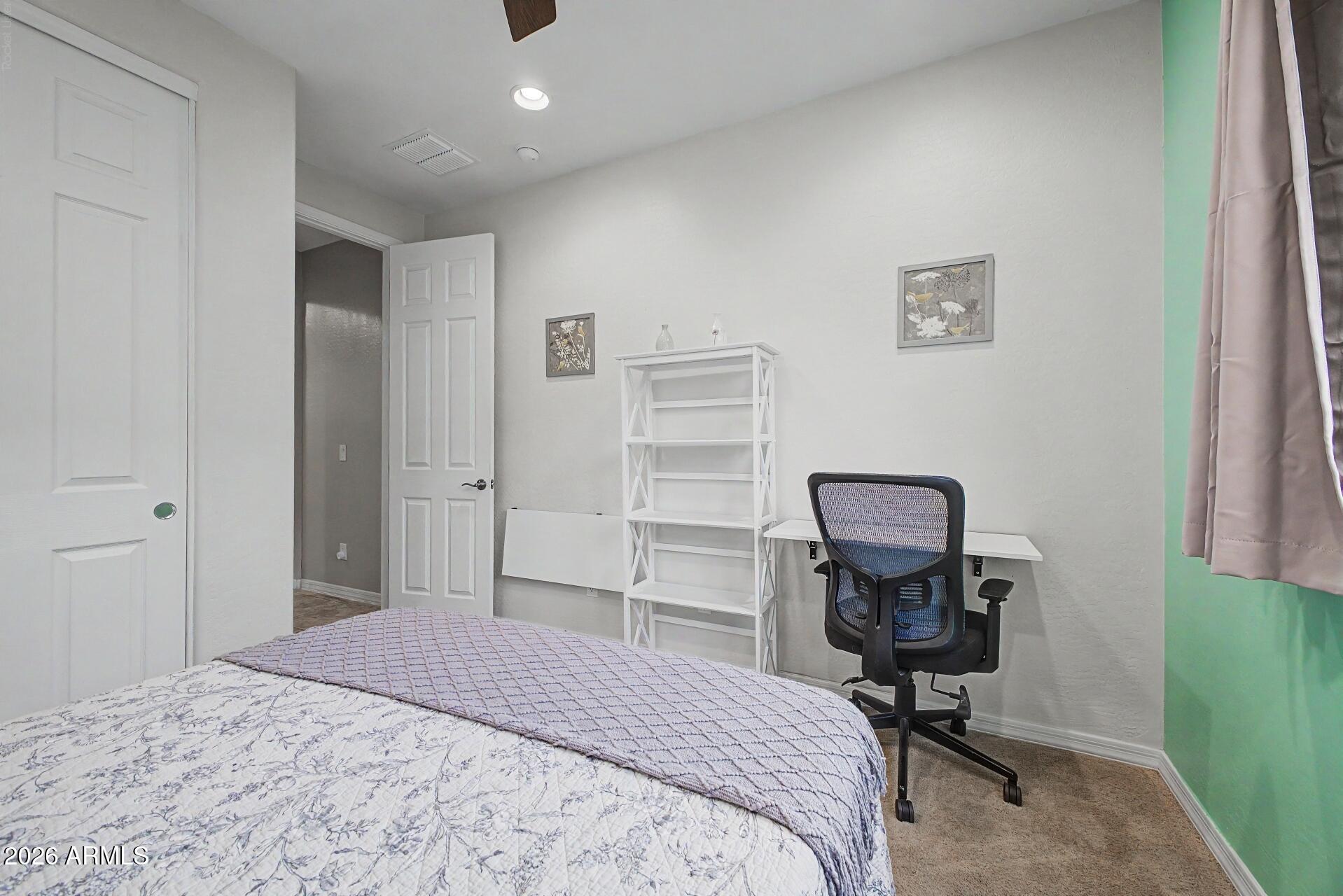 FESTIVAL FOOTHILLS UNIT 25 - Residential