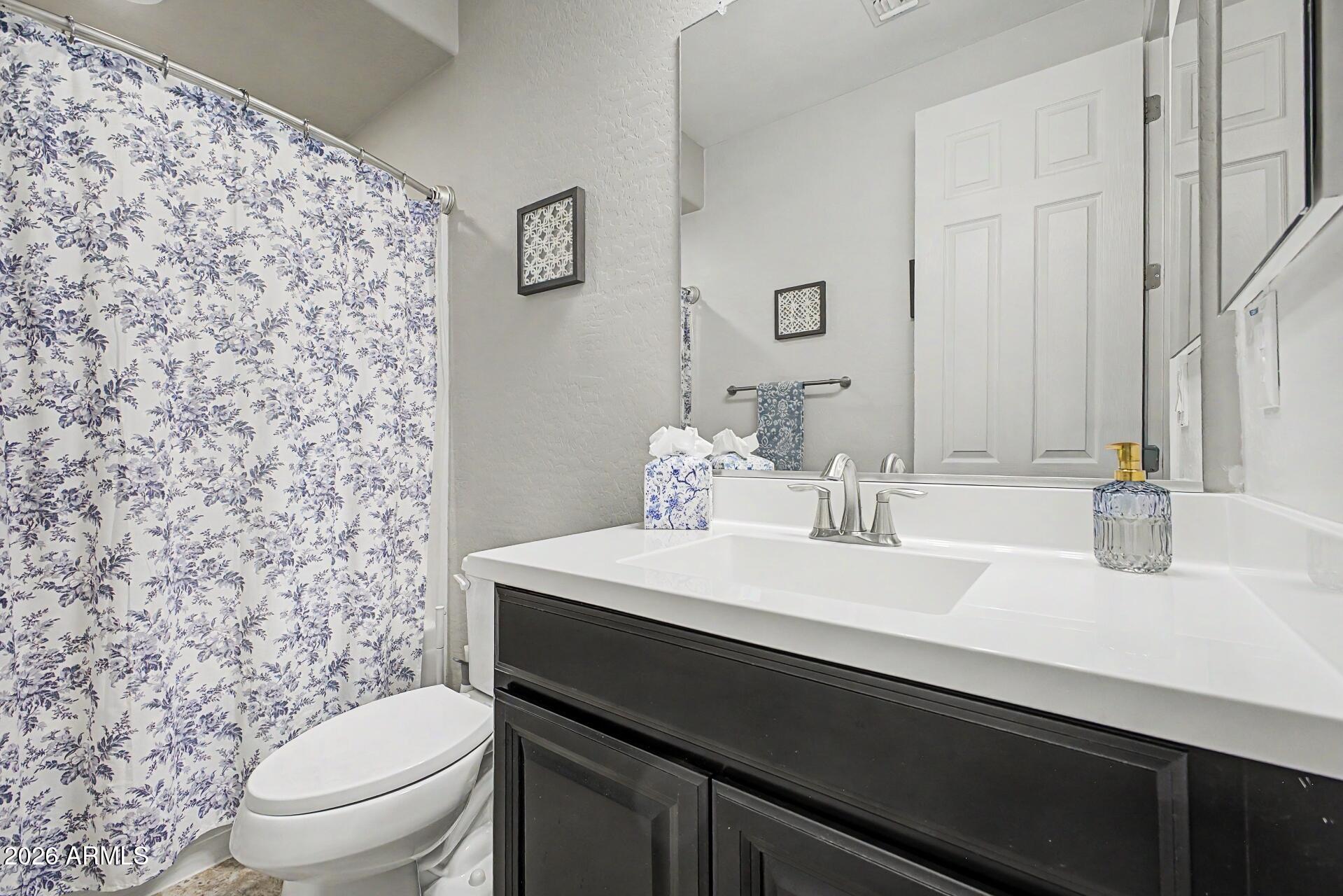 FESTIVAL FOOTHILLS UNIT 25 - Residential