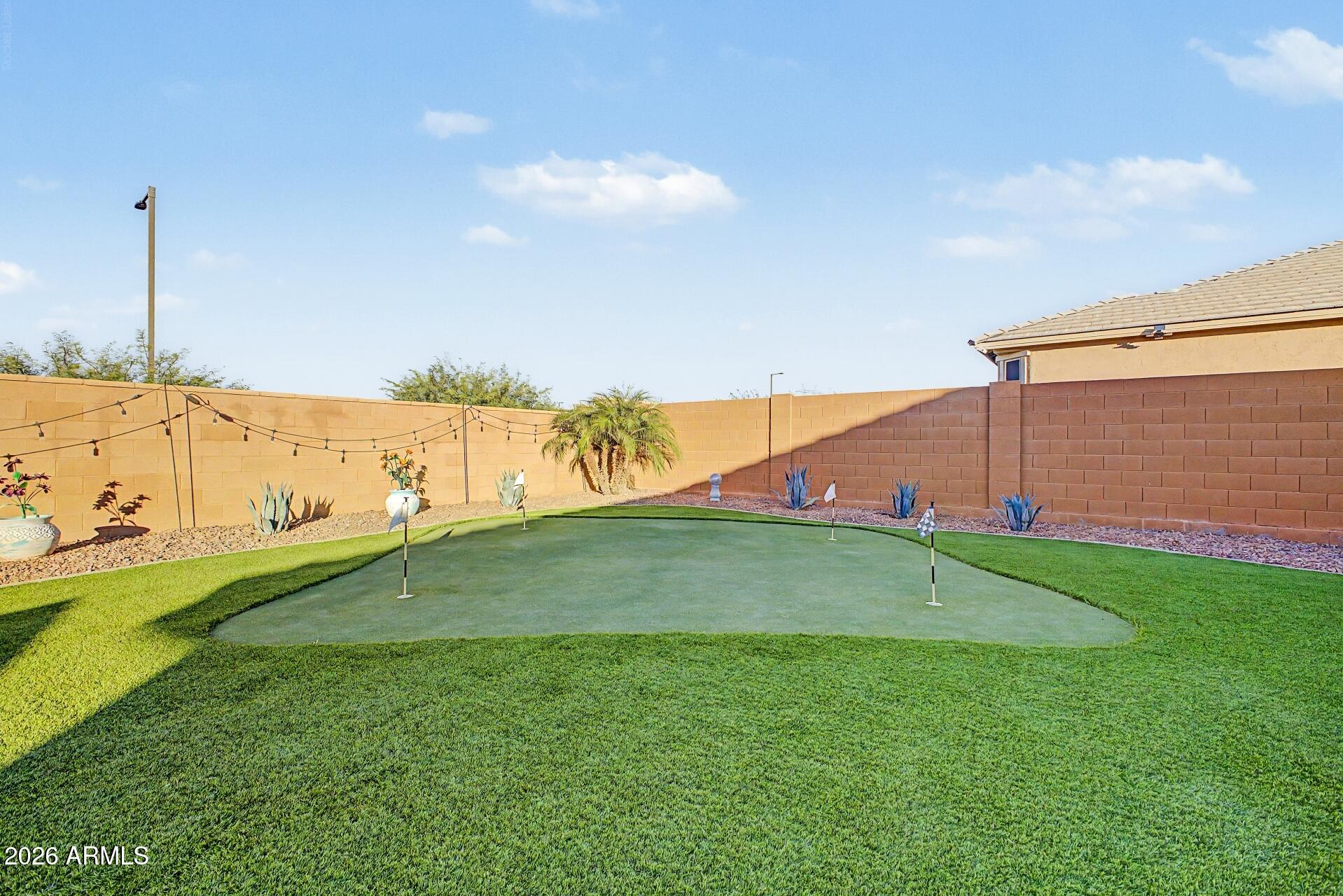 FESTIVAL FOOTHILLS UNIT 25 - Residential