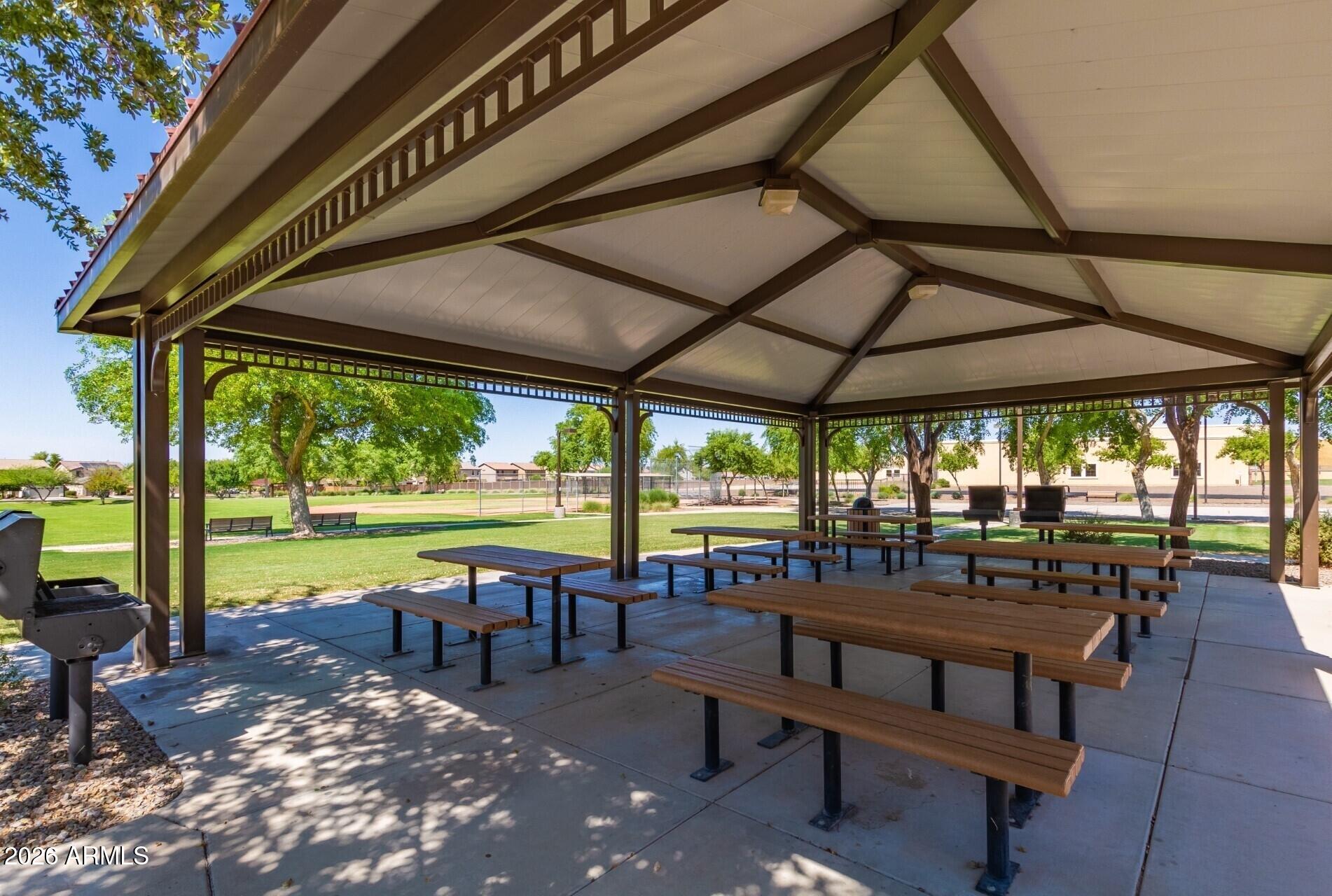 FESTIVAL FOOTHILLS UNIT 25 - Residential