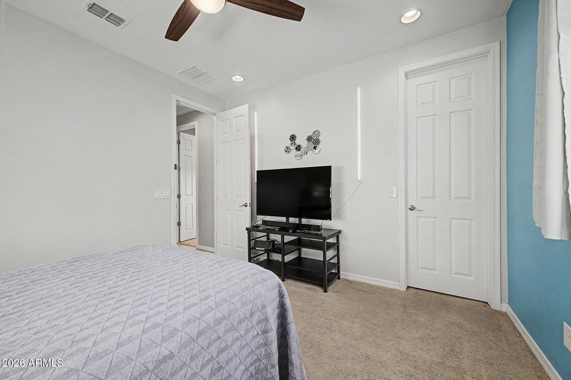 FESTIVAL FOOTHILLS UNIT 25 - Residential