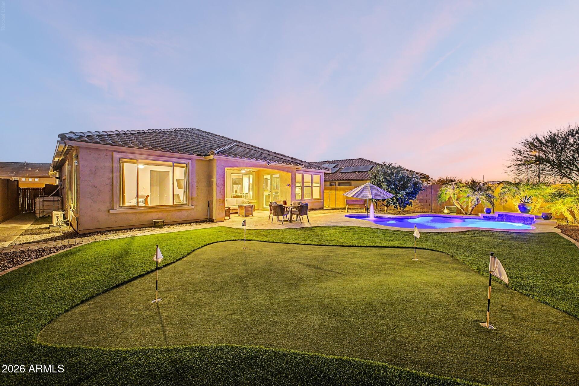 FESTIVAL FOOTHILLS UNIT 25 - Residential