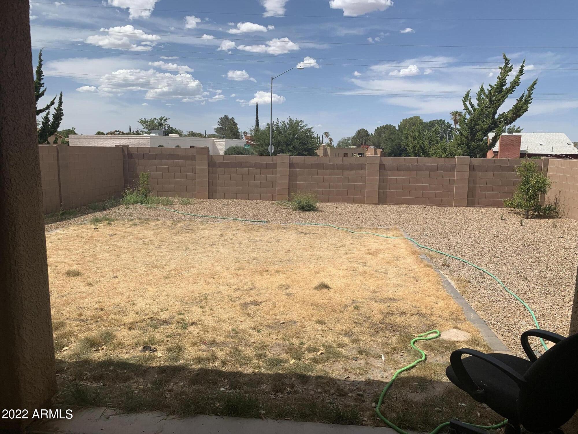 SUMMIT HEIGHTS - Residential Lease