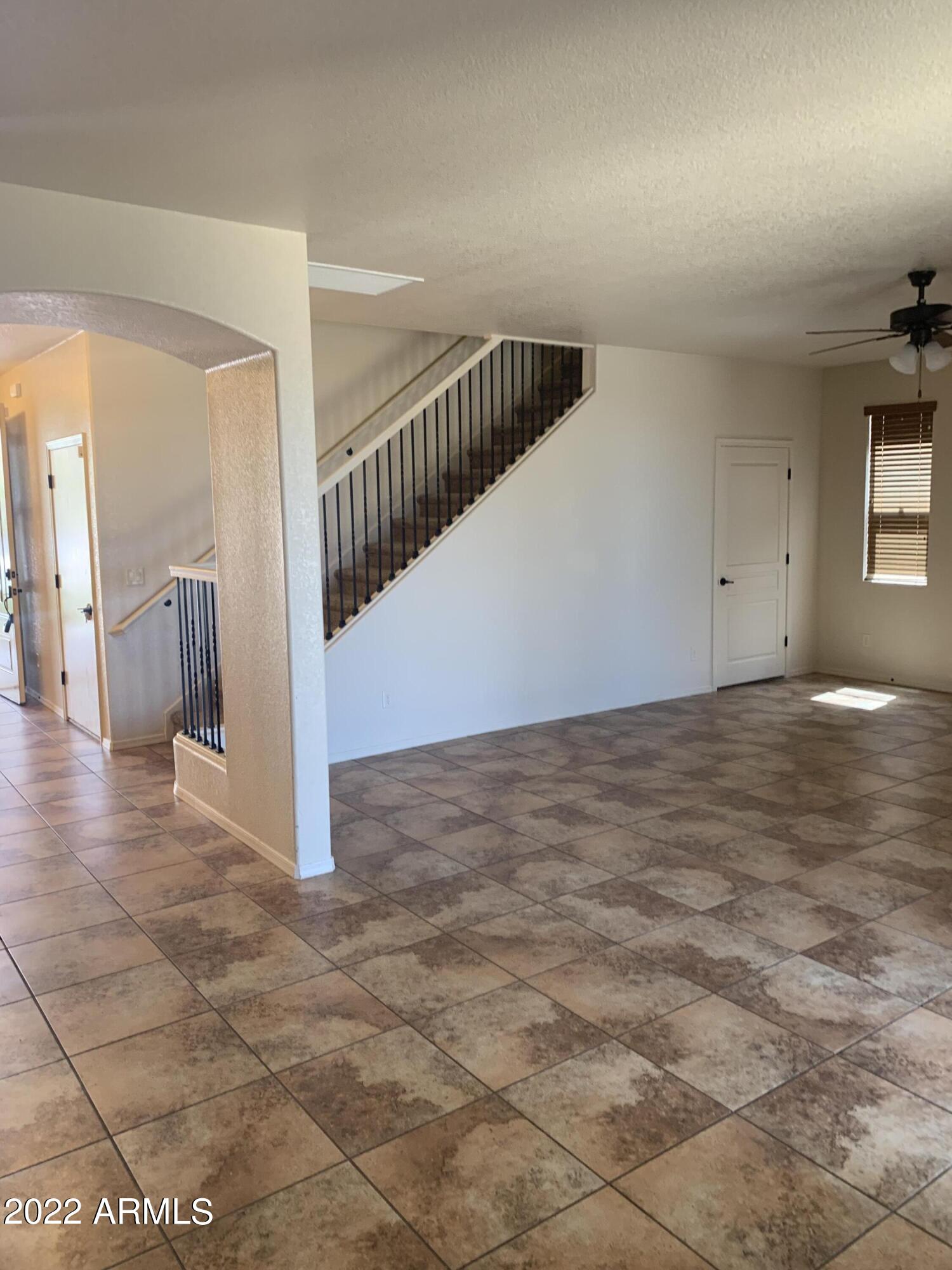 SUMMIT HEIGHTS - Residential Lease
