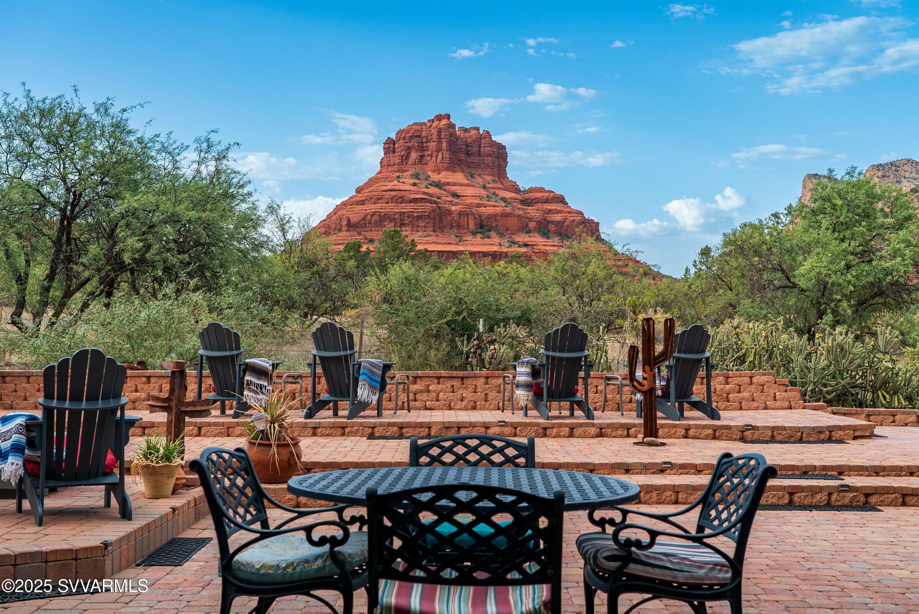Bell Rock Plaza - Residential
