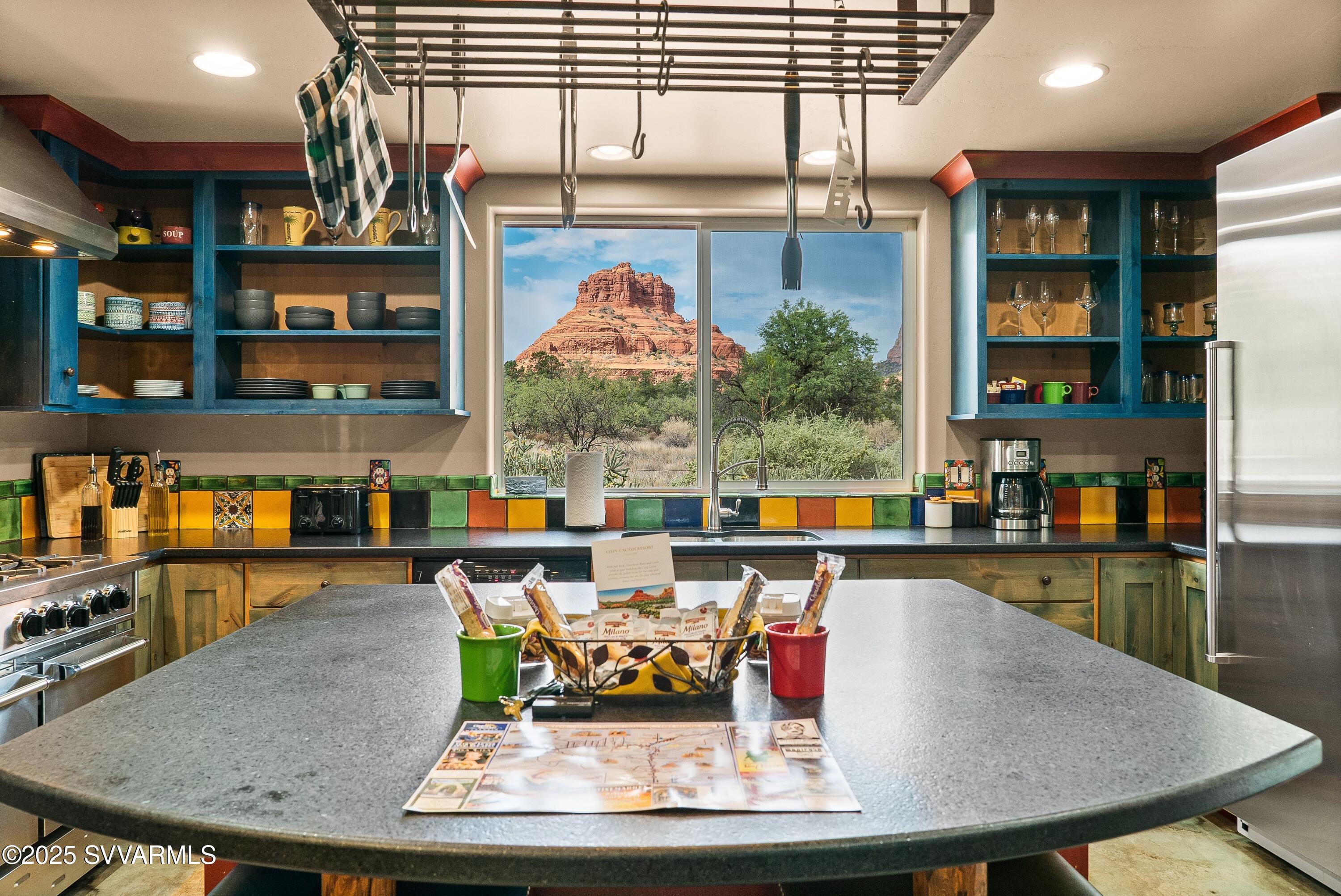 Bell Rock Plaza - Residential