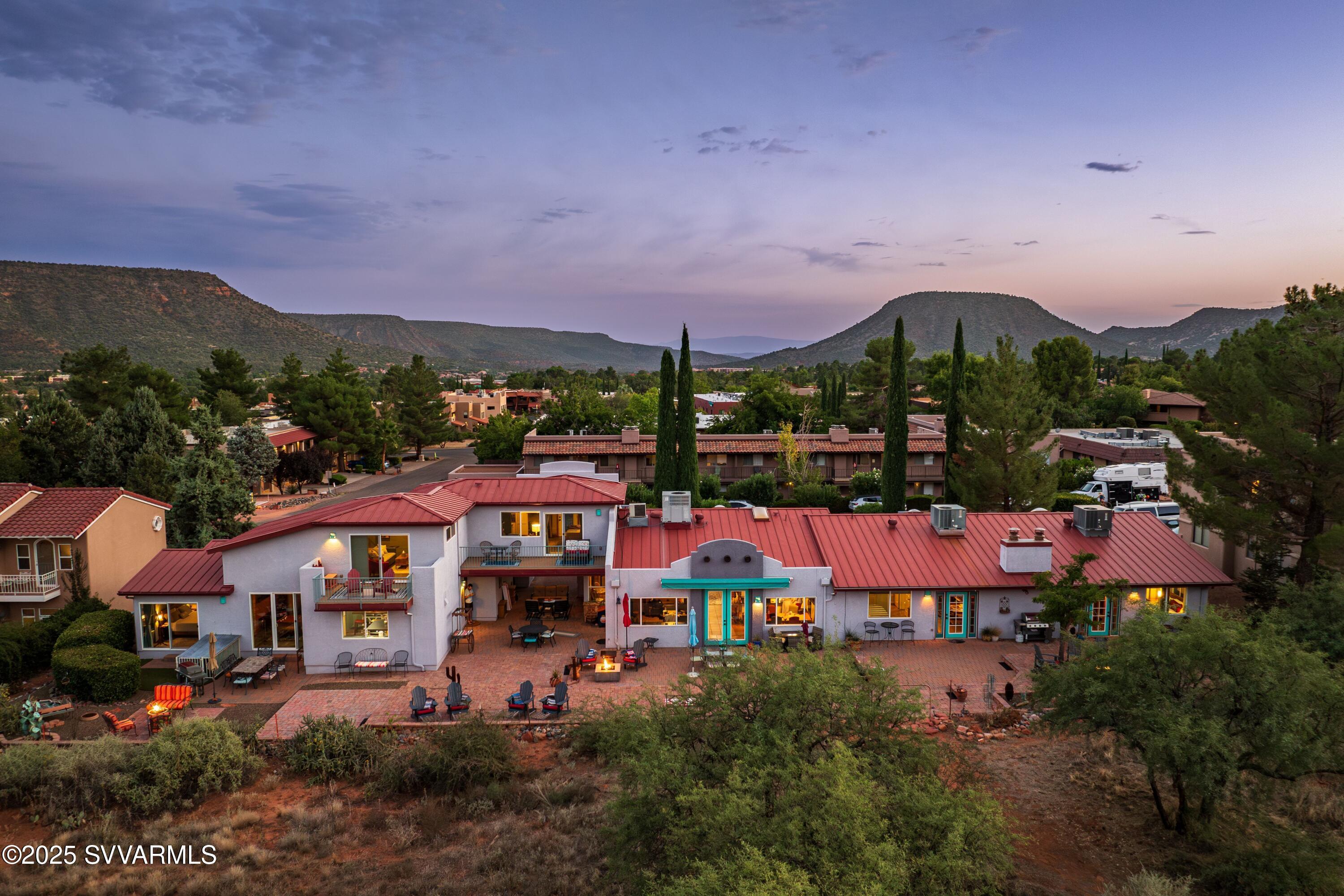 Bell Rock Plaza - Residential