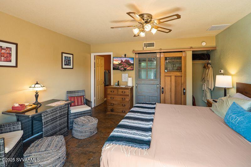 Bell Rock Plaza - Residential