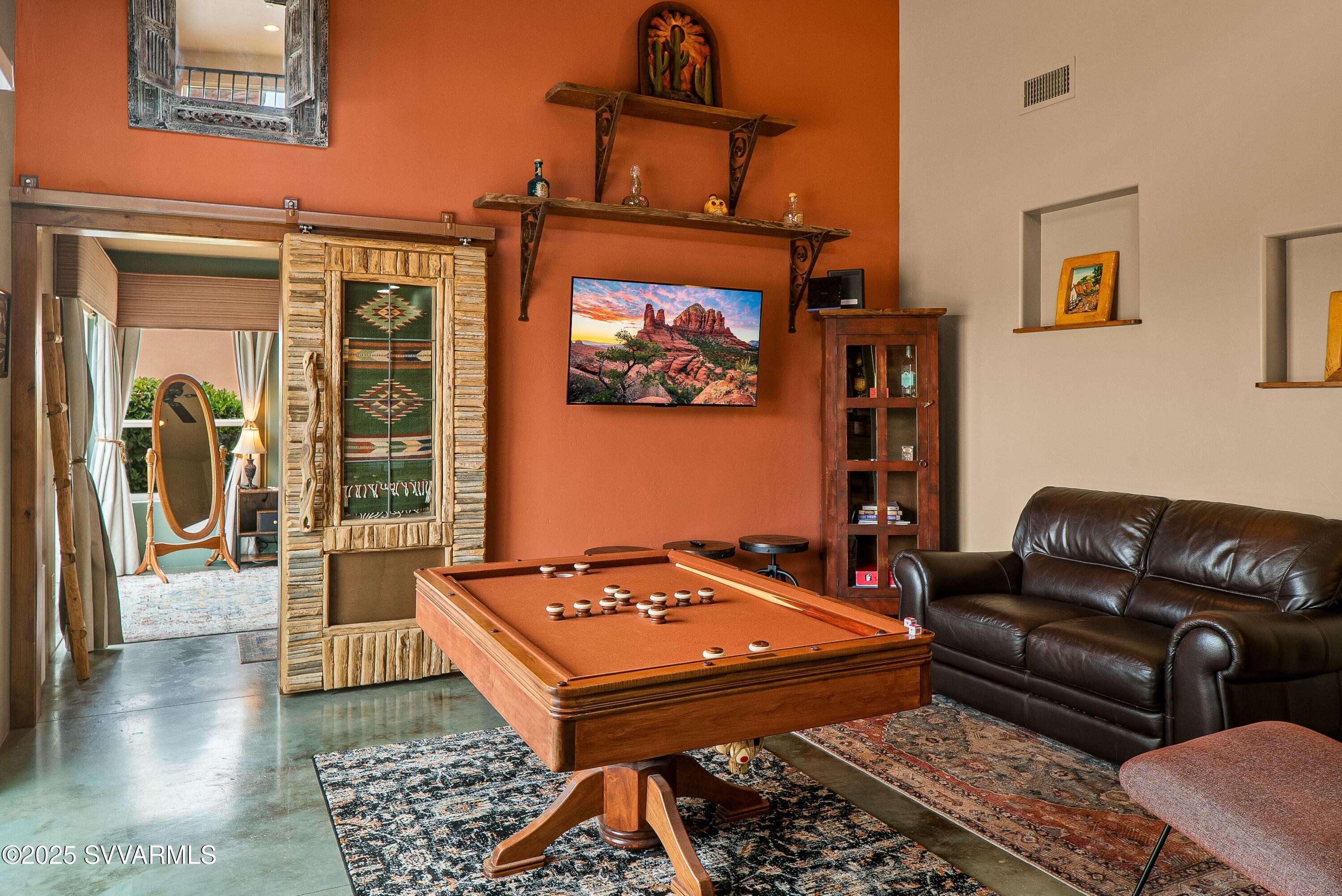 Bell Rock Plaza - Residential
