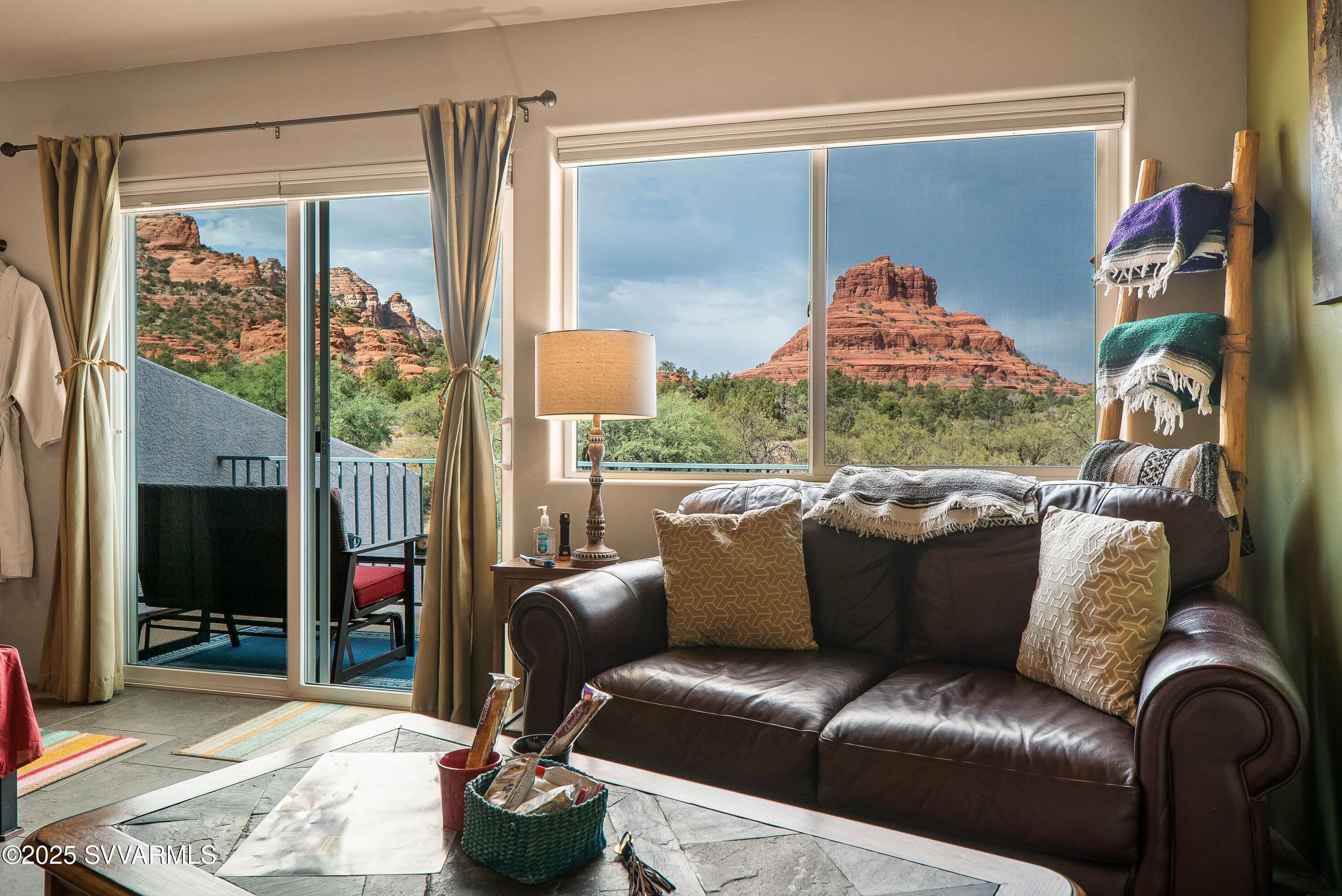 Bell Rock Plaza - Residential
