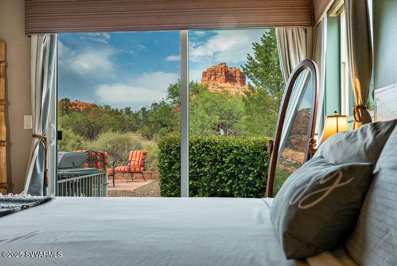 Bell Rock Plaza - Residential