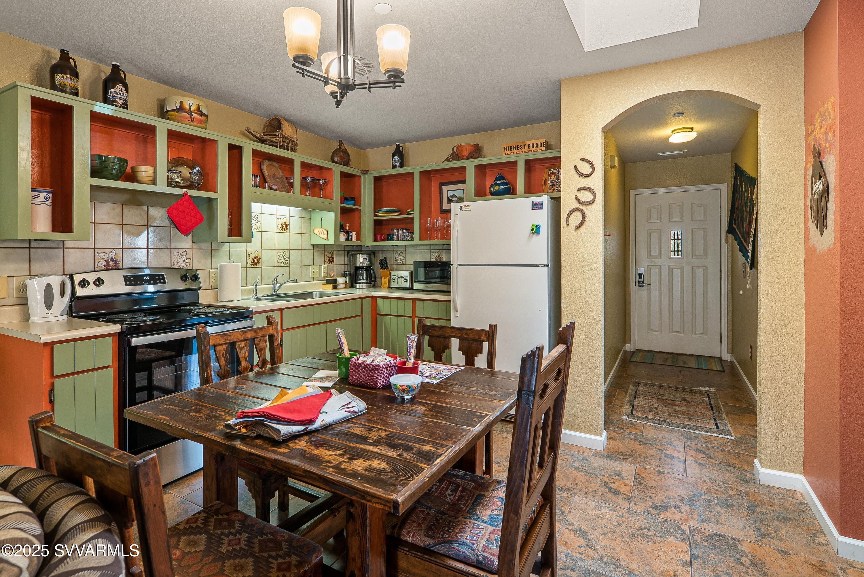 Bell Rock Plaza - Residential