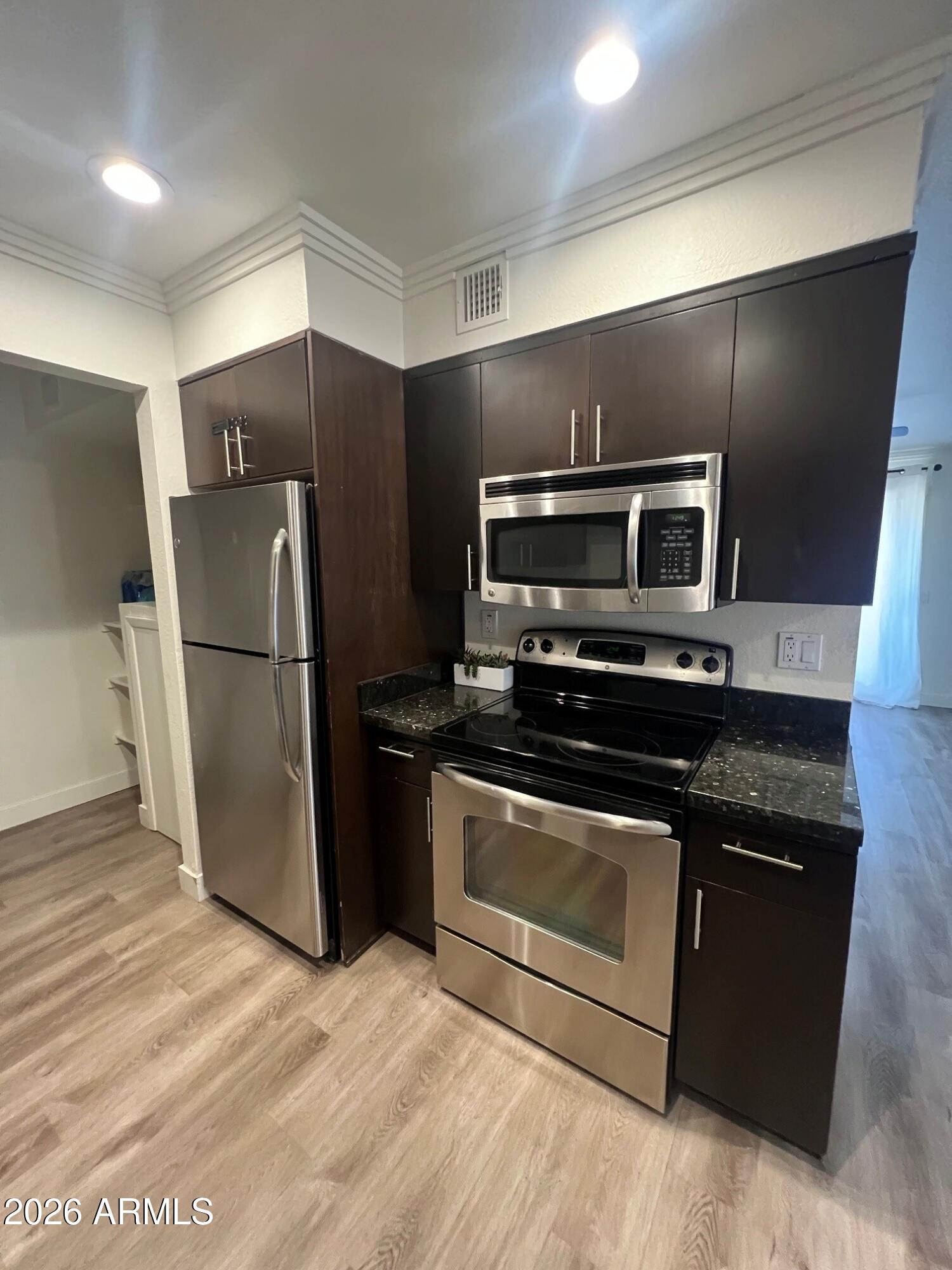 QUAIL RUN CONDOMINIUMS - Residential