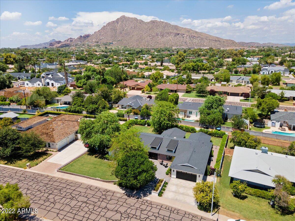 HIDDEN VILLAGE 9 - Residential