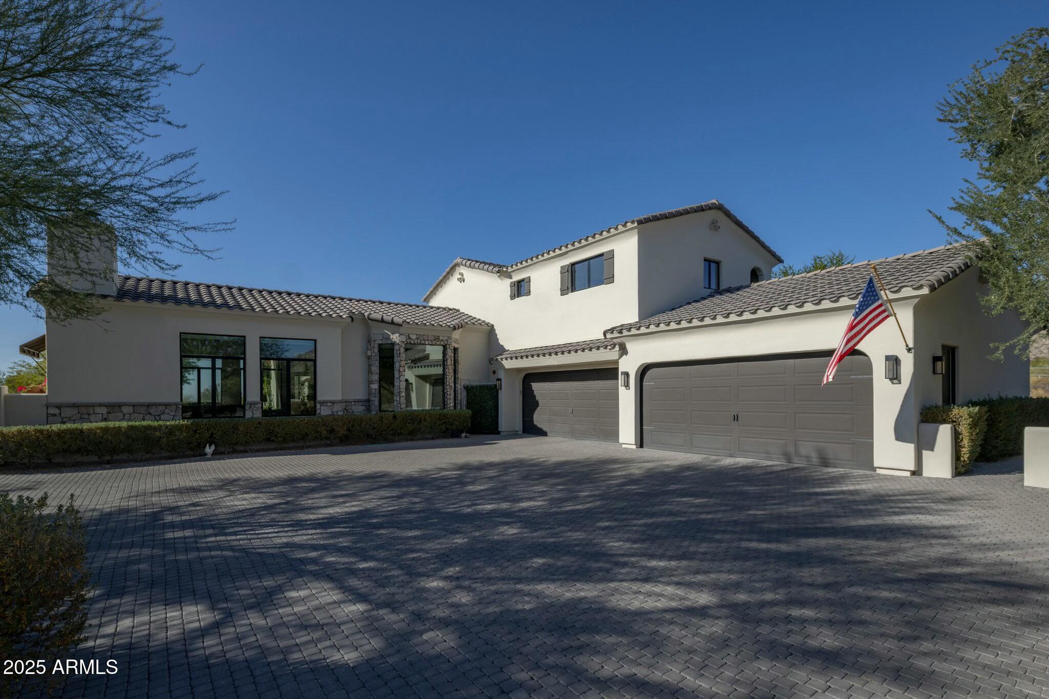 LADERA VISTA - Residential