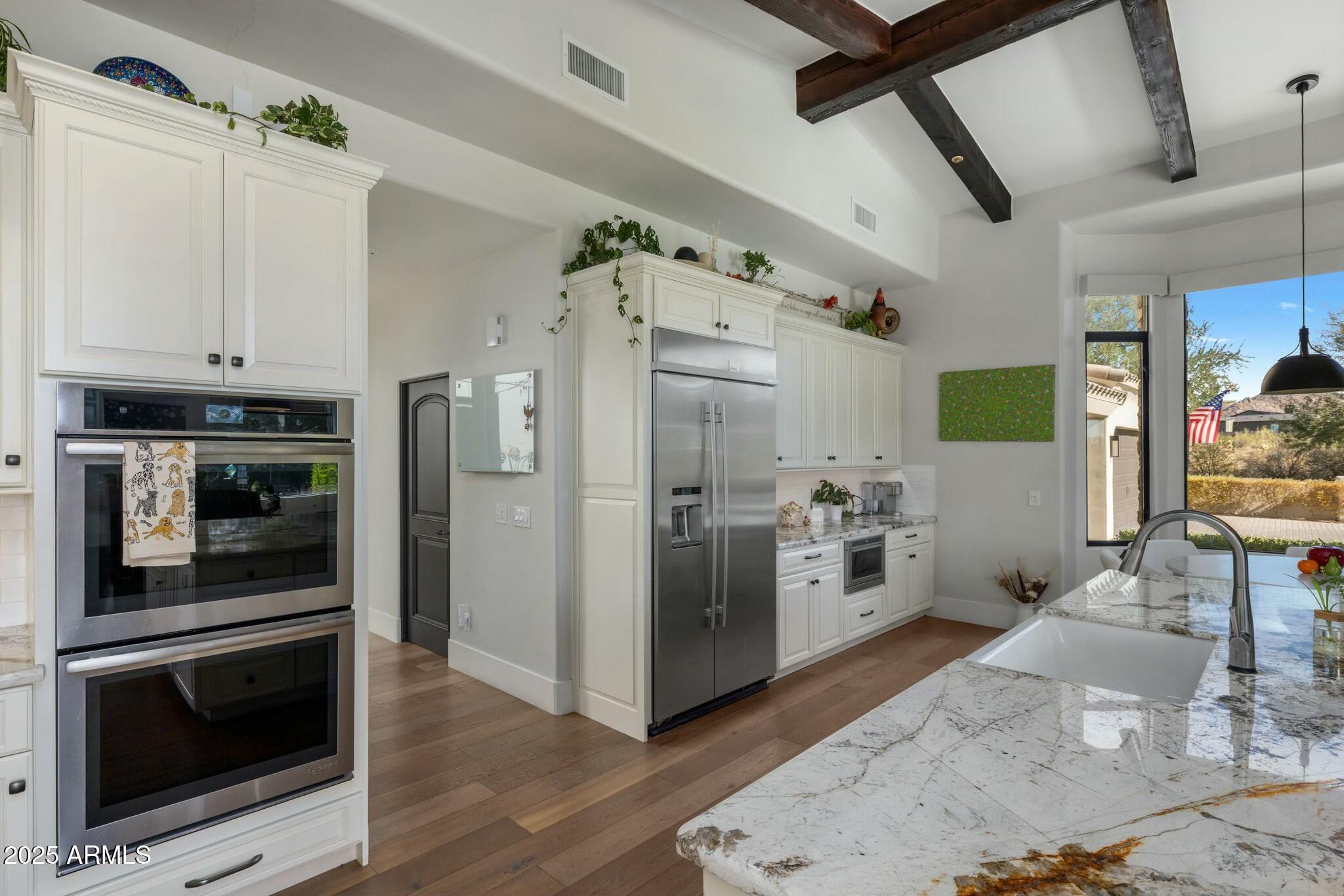 LADERA VISTA - Residential