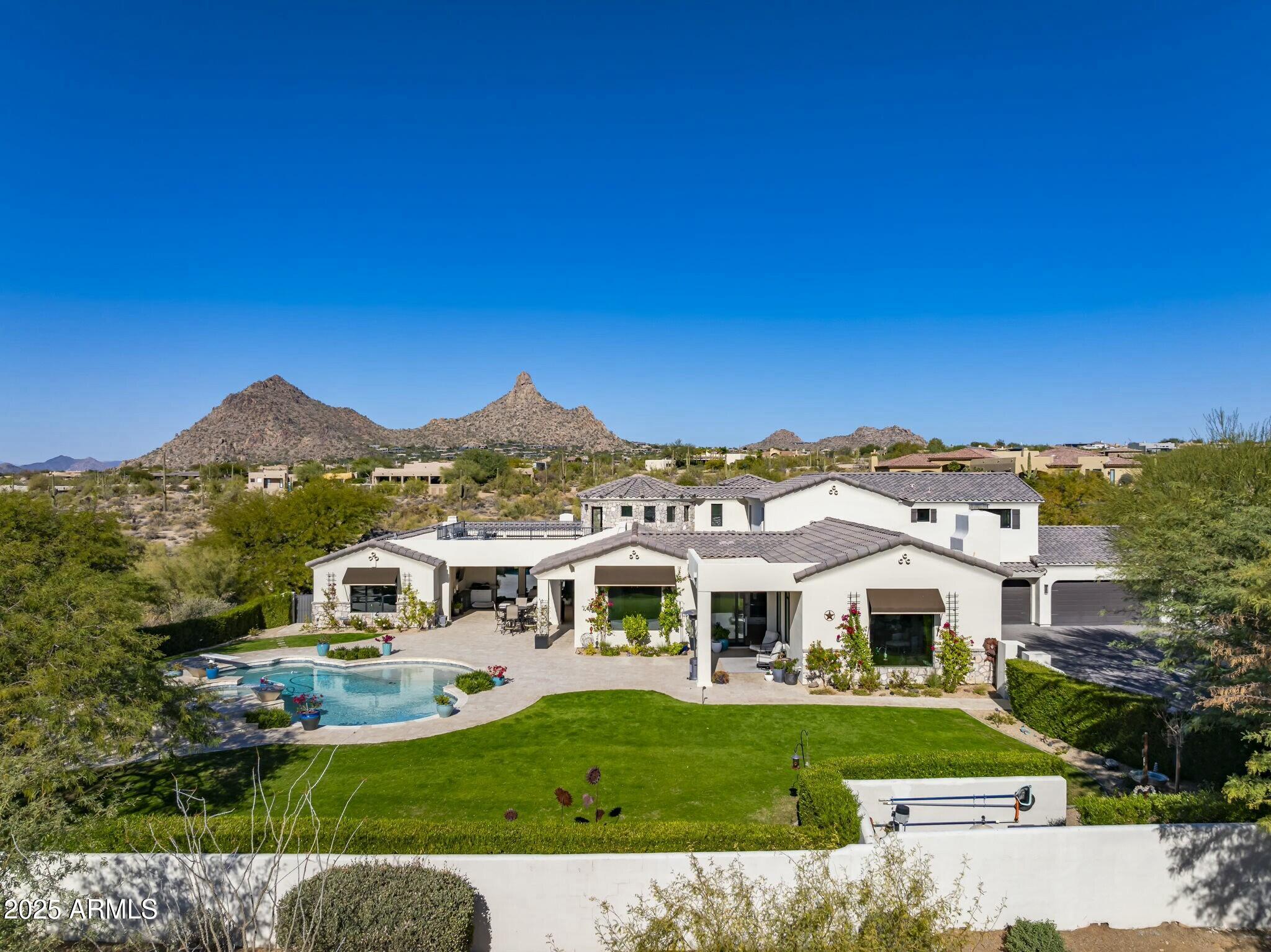 LADERA VISTA - Residential