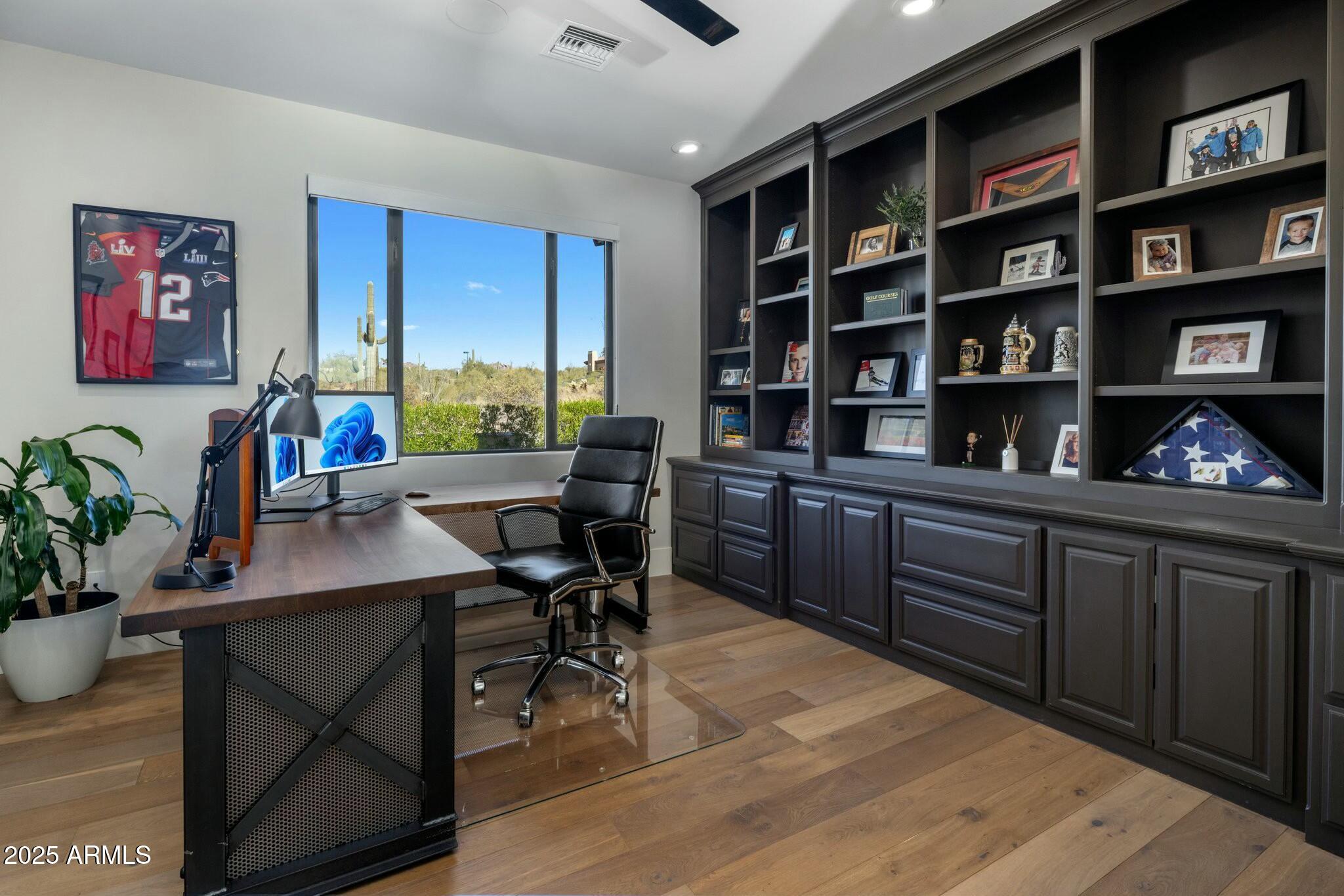 LADERA VISTA - Residential
