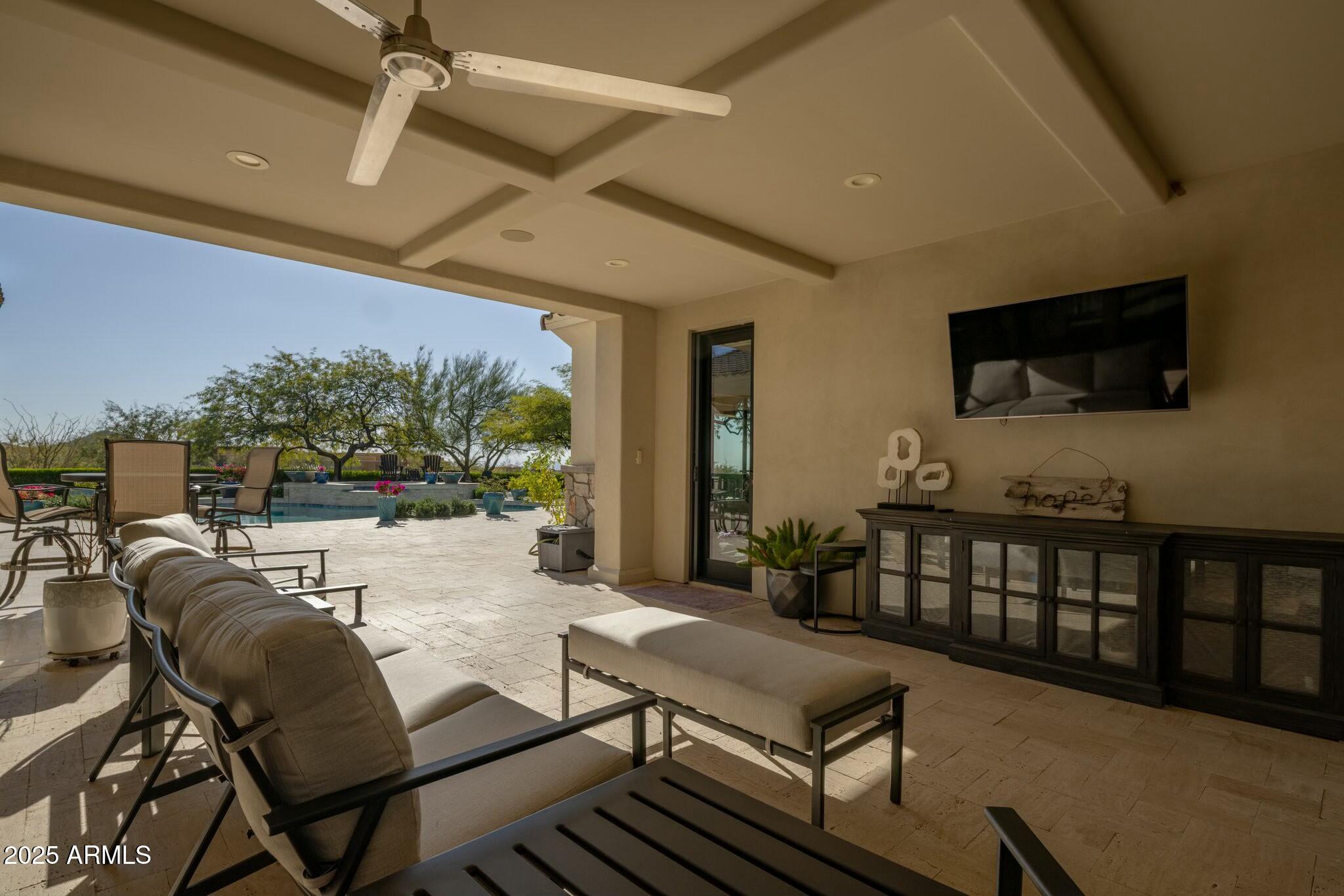 LADERA VISTA - Residential
