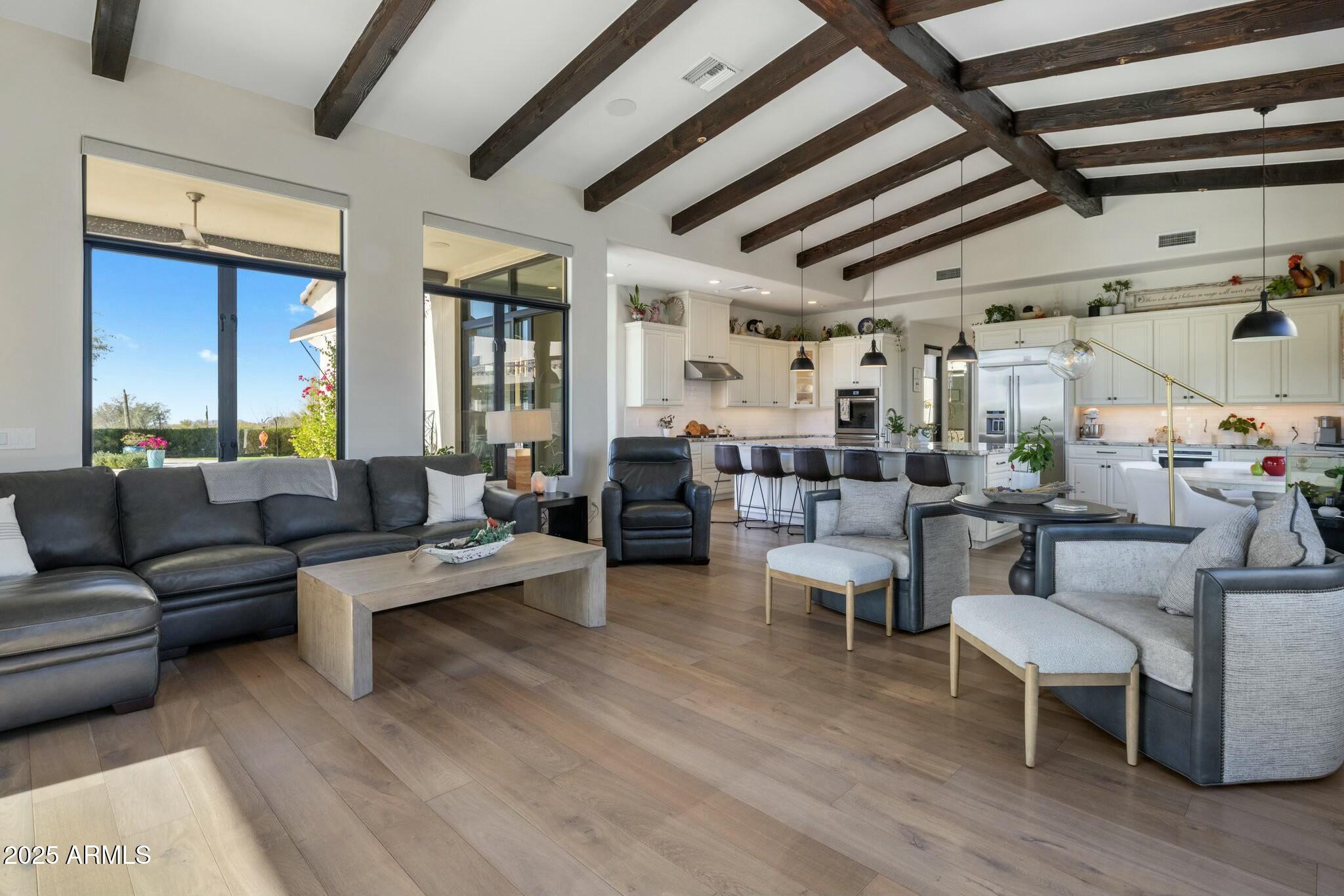 LADERA VISTA - Residential