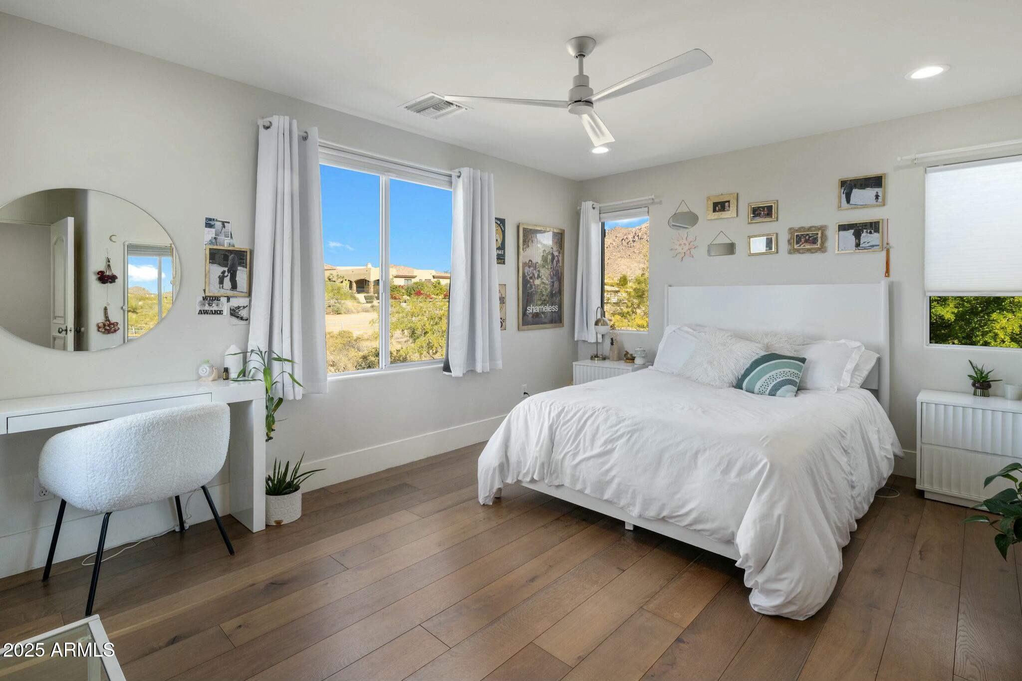LADERA VISTA - Residential