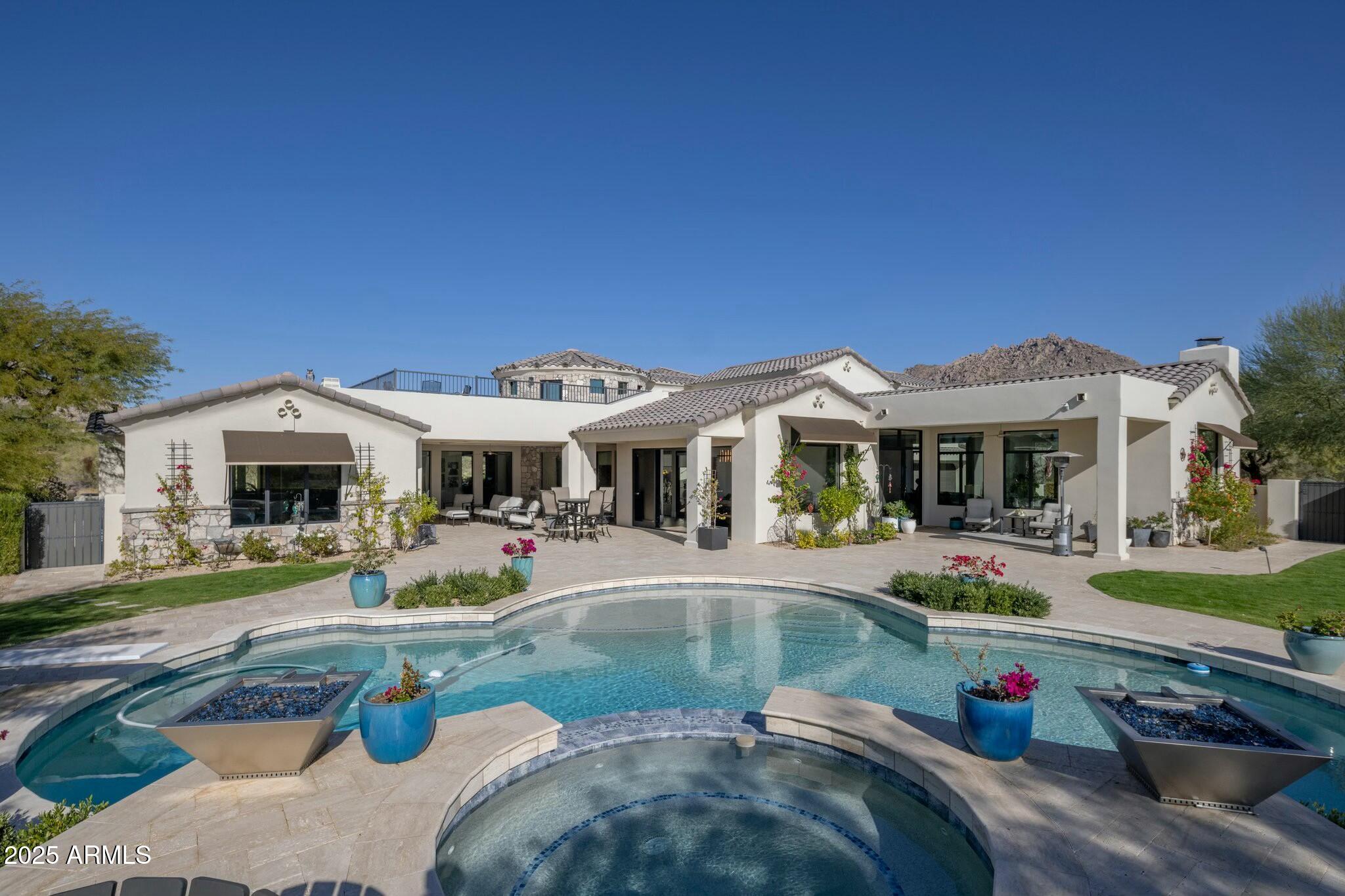 LADERA VISTA - Residential