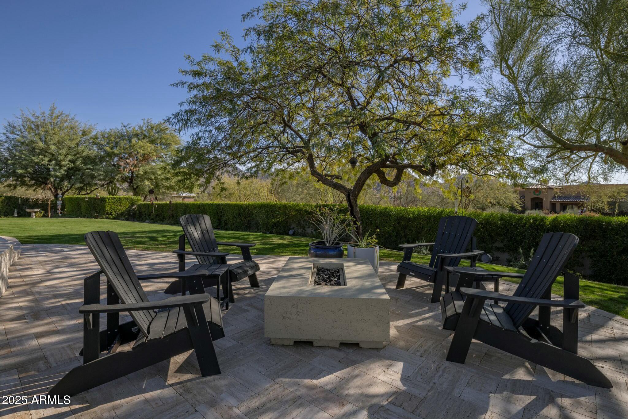 LADERA VISTA - Residential